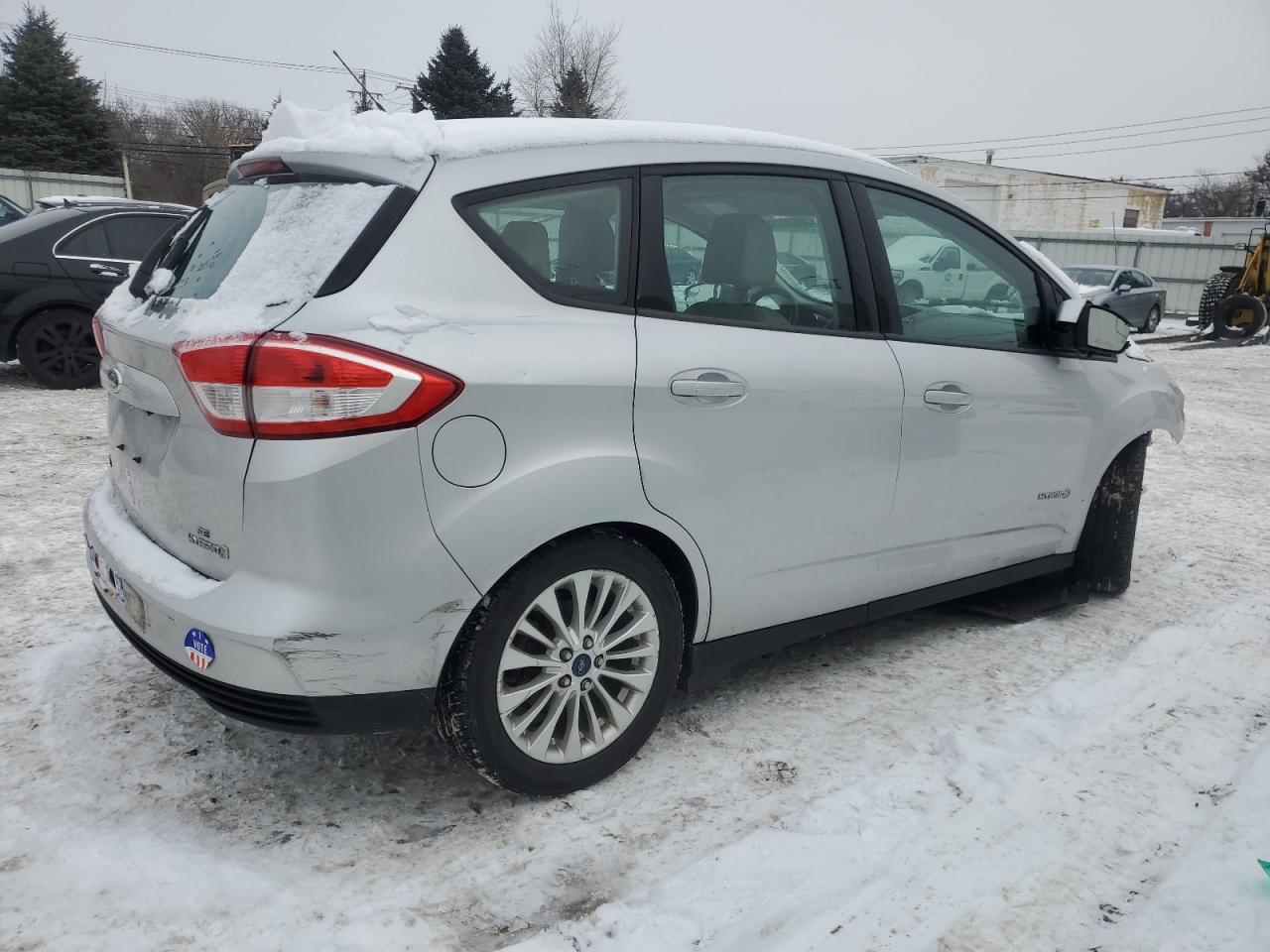 Photo 2 VIN: 1FADP5AU5HL102390 - FORD C-MAX 