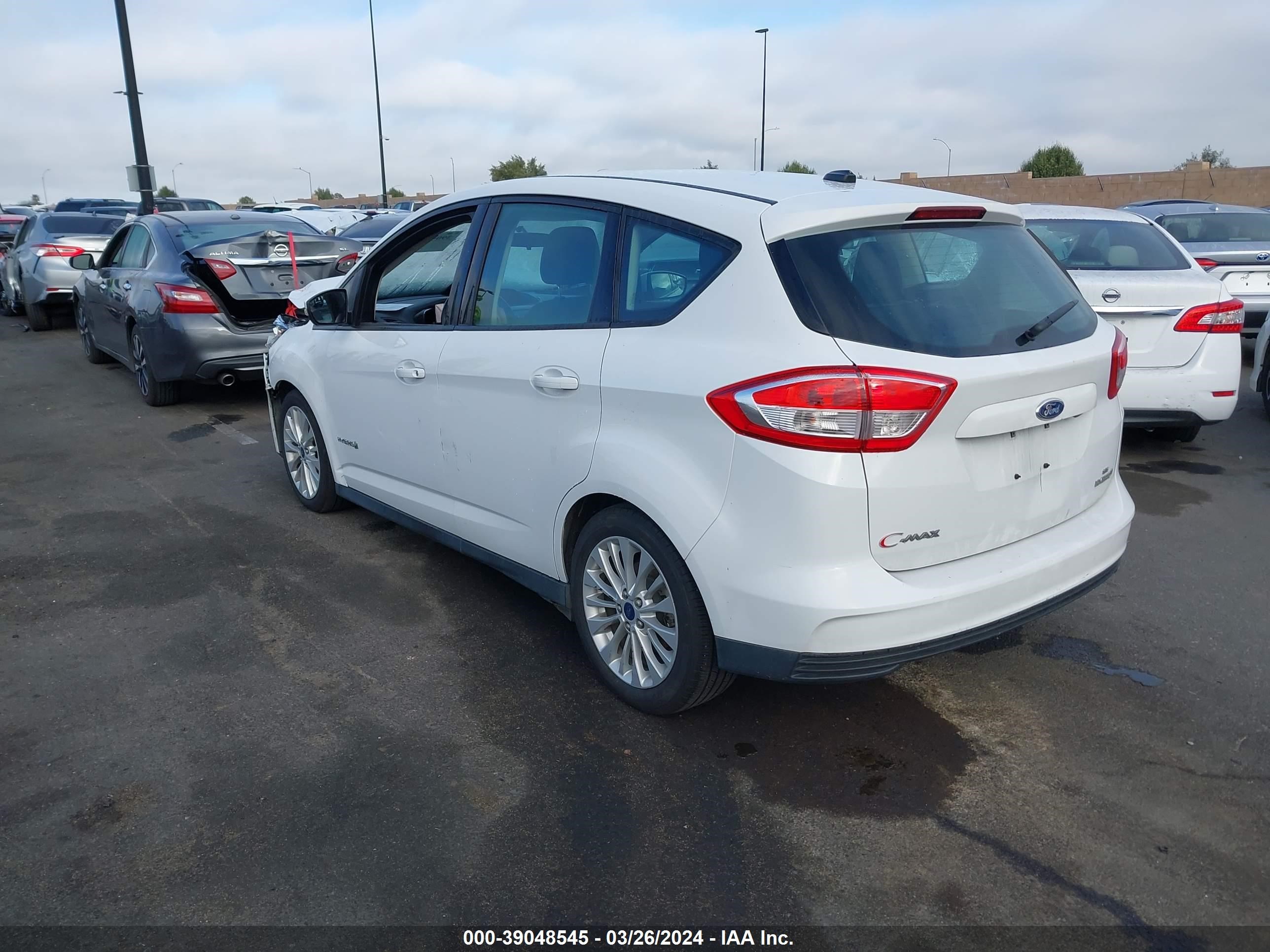 Photo 2 VIN: 1FADP5AU5HL110327 - FORD C-MAX 