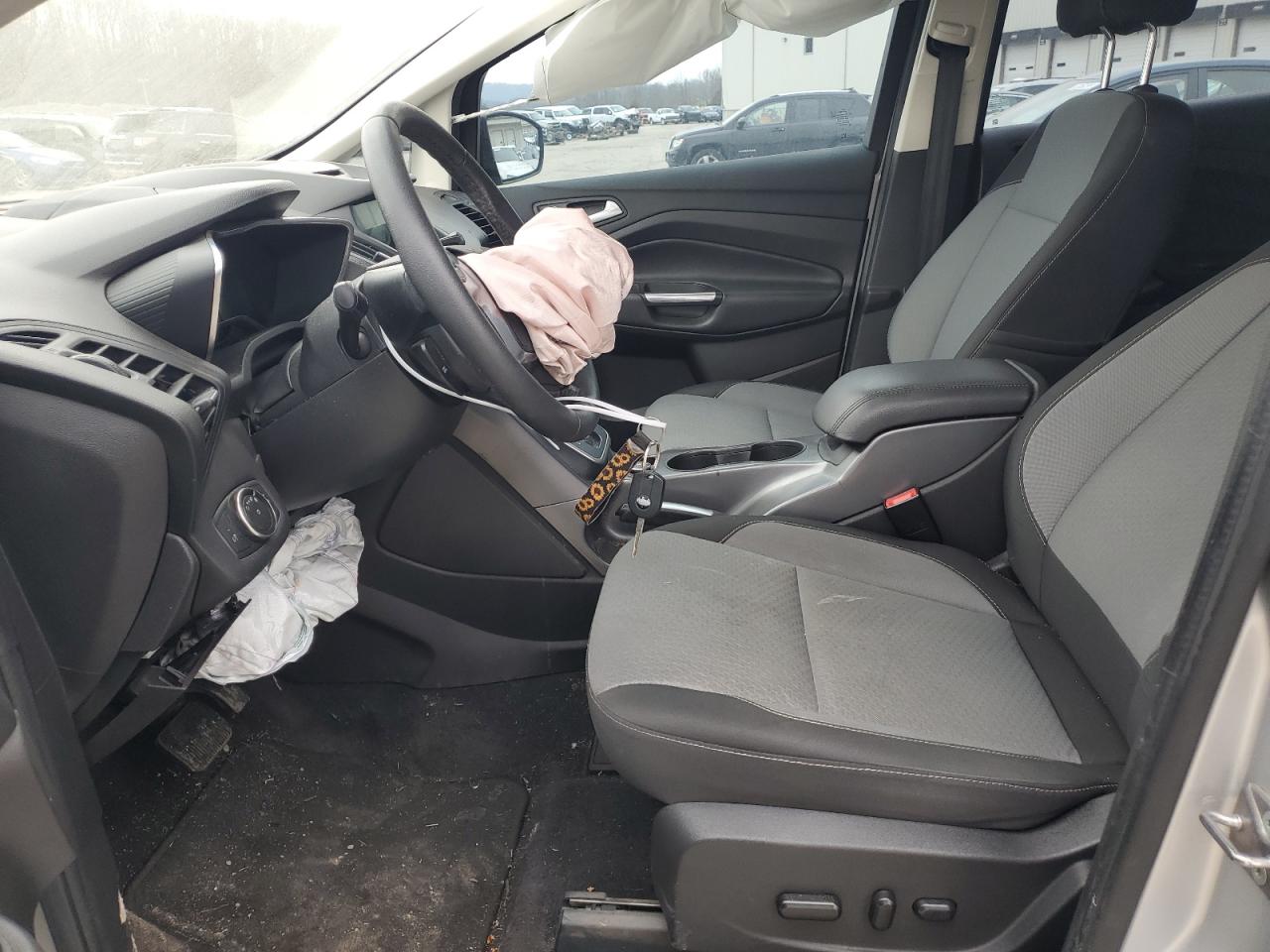 Photo 6 VIN: 1FADP5AU7HL103797 - FORD C-MAX 