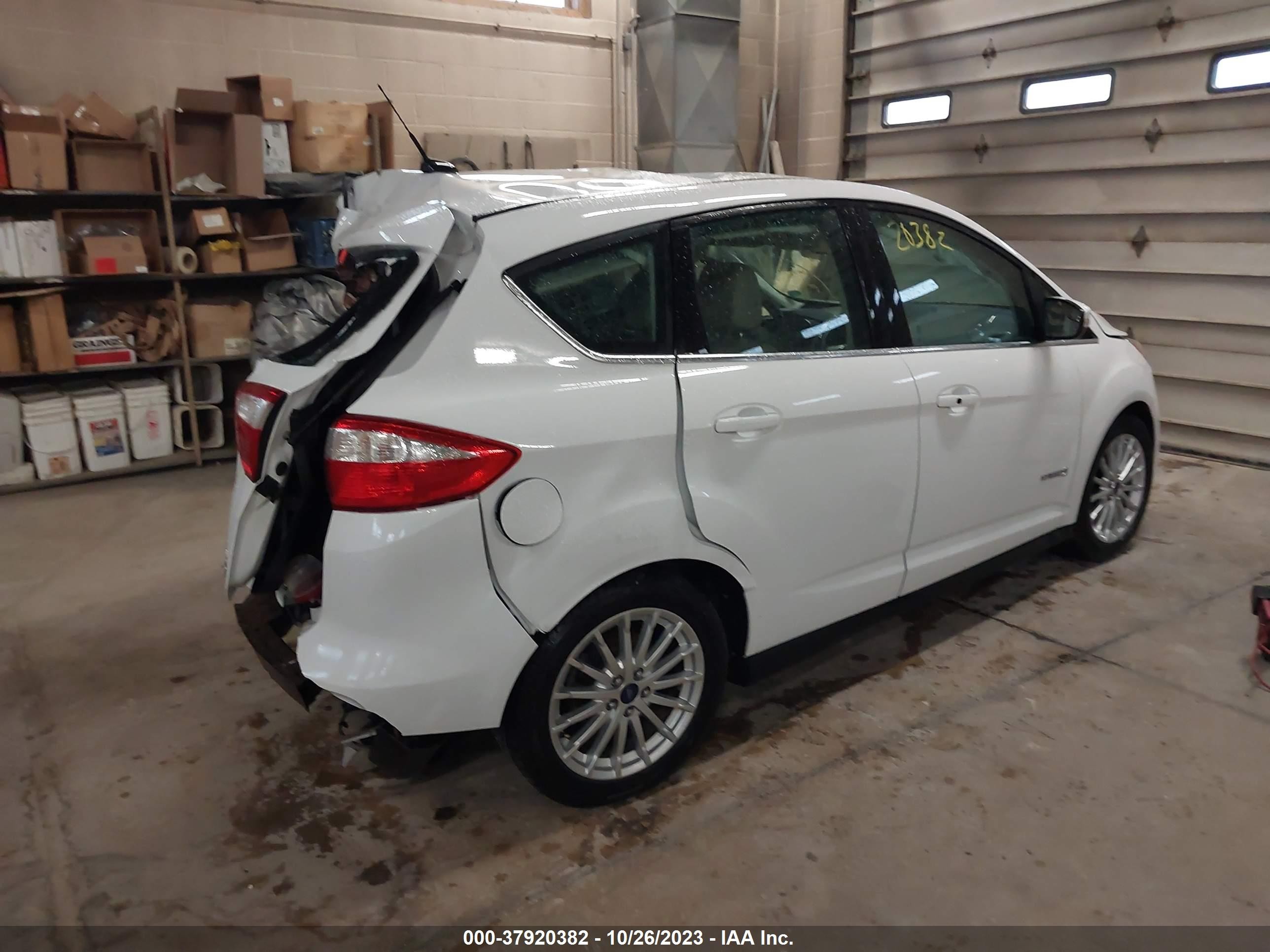 Photo 3 VIN: 1FADP5BU3DL518866 - FORD C-MAX 