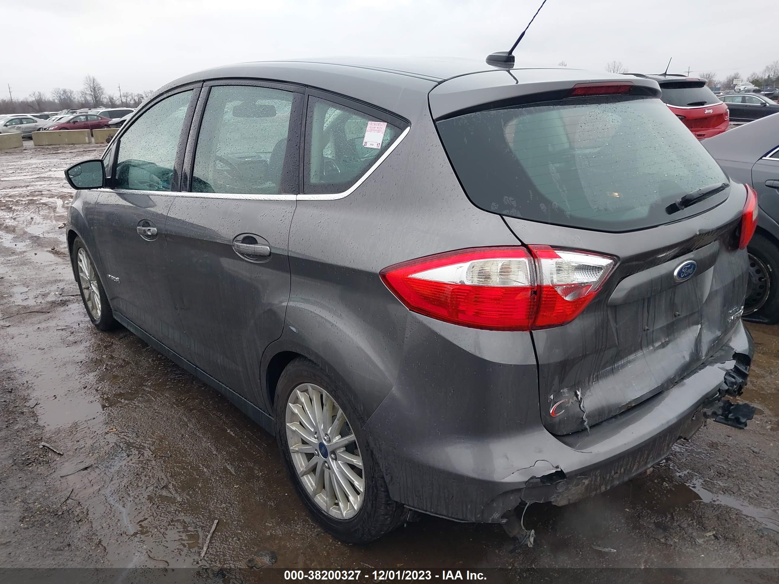 Photo 2 VIN: 1FADP5BU6DL538738 - FORD C-MAX 