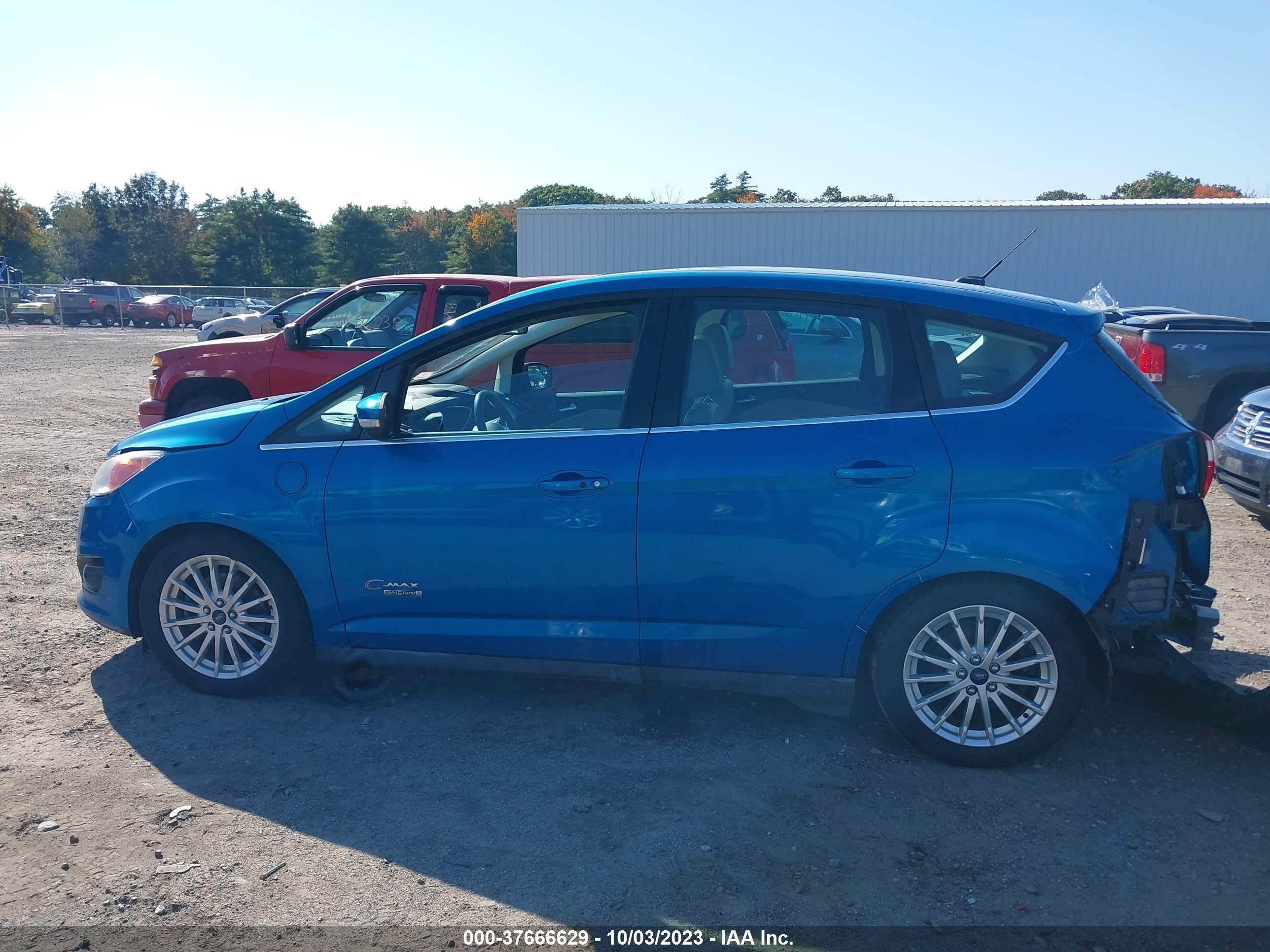 Photo 14 VIN: 1FADP5CU1EL517439 - FORD C-MAX 