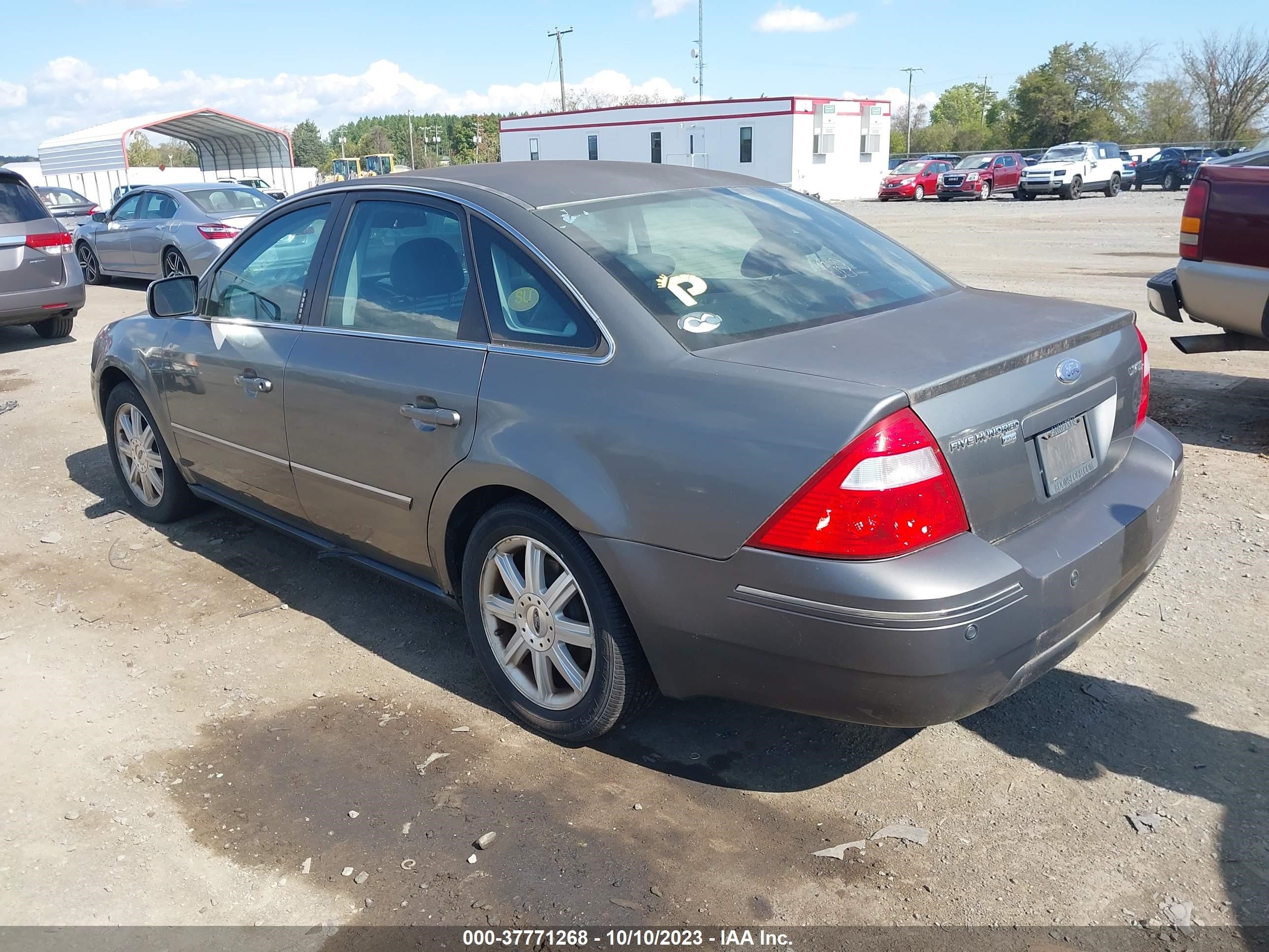 Photo 2 VIN: 1FAFP28186G125879 - FORD FIVE HUNDRED 