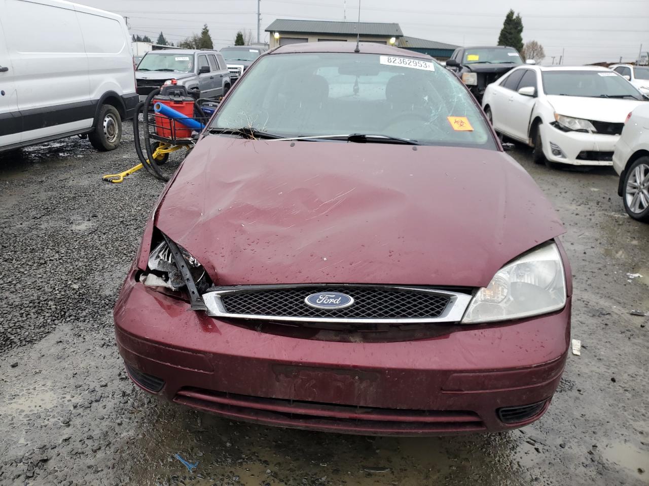 Photo 4 VIN: 1FAFP31N27W346985 - FORD FOCUS 