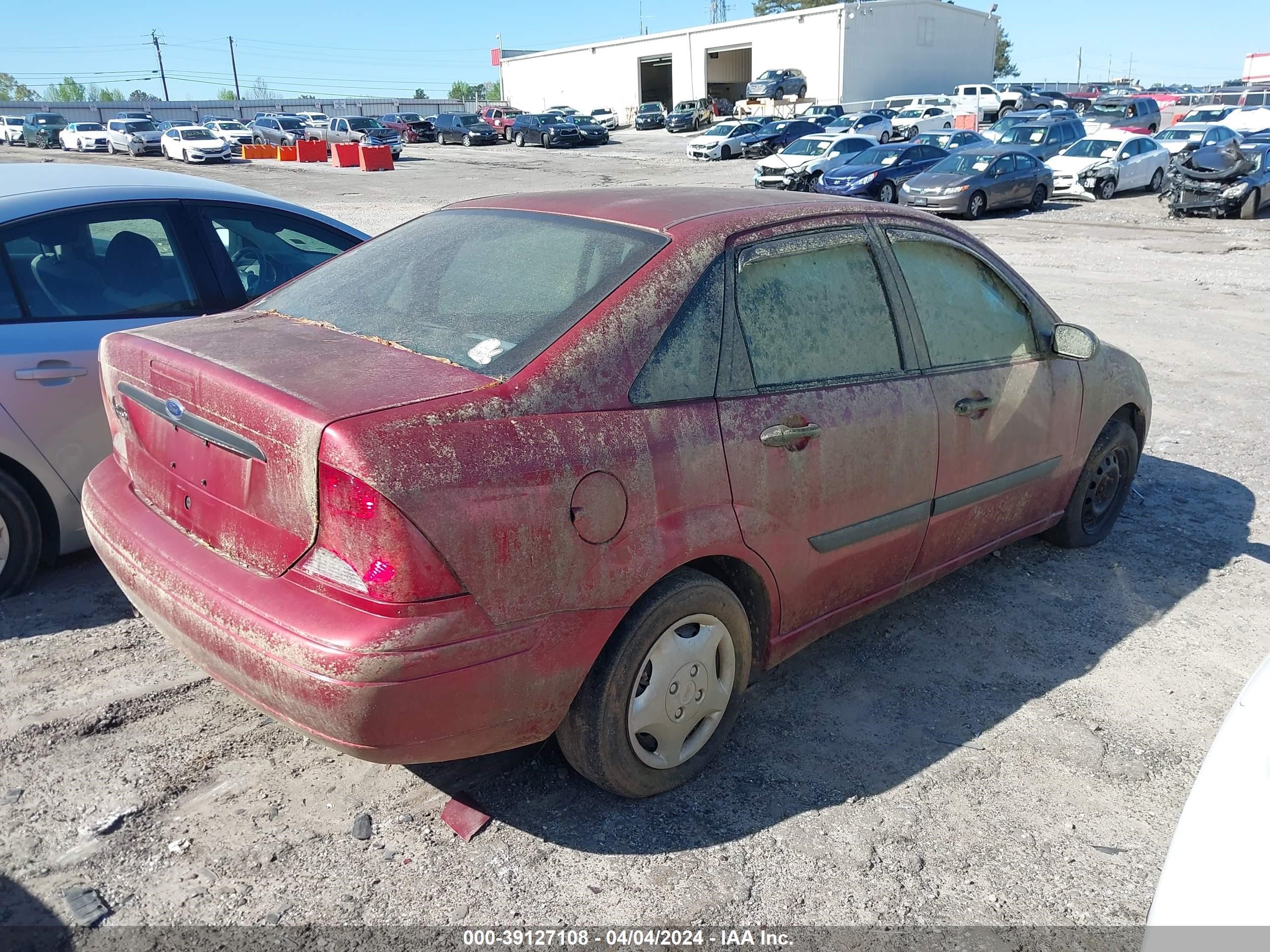 Photo 3 VIN: 1FAFP33P51W378917 - FORD FOCUS 