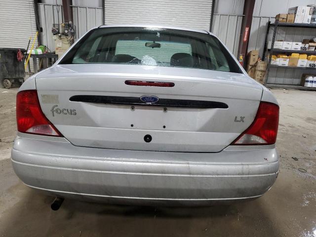 Photo 5 VIN: 1FAFP33P9YW257950 - FORD FOCUS LX 