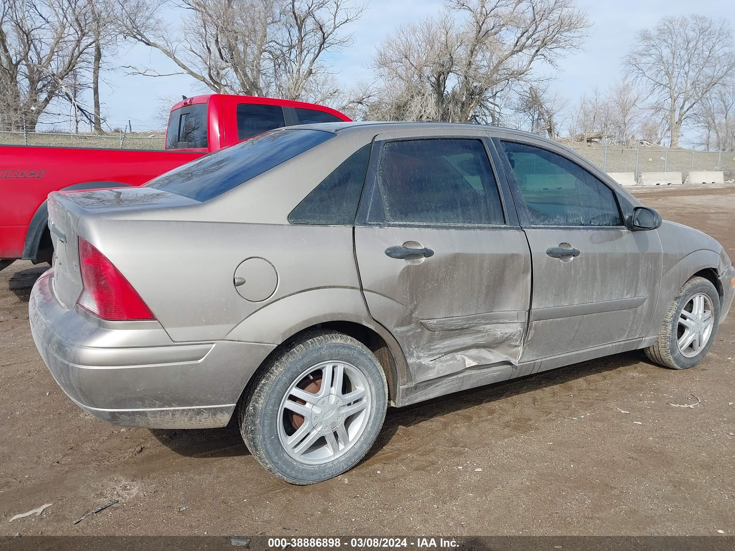 Photo 5 VIN: 1FAFP34313W161878 - FORD FOCUS 