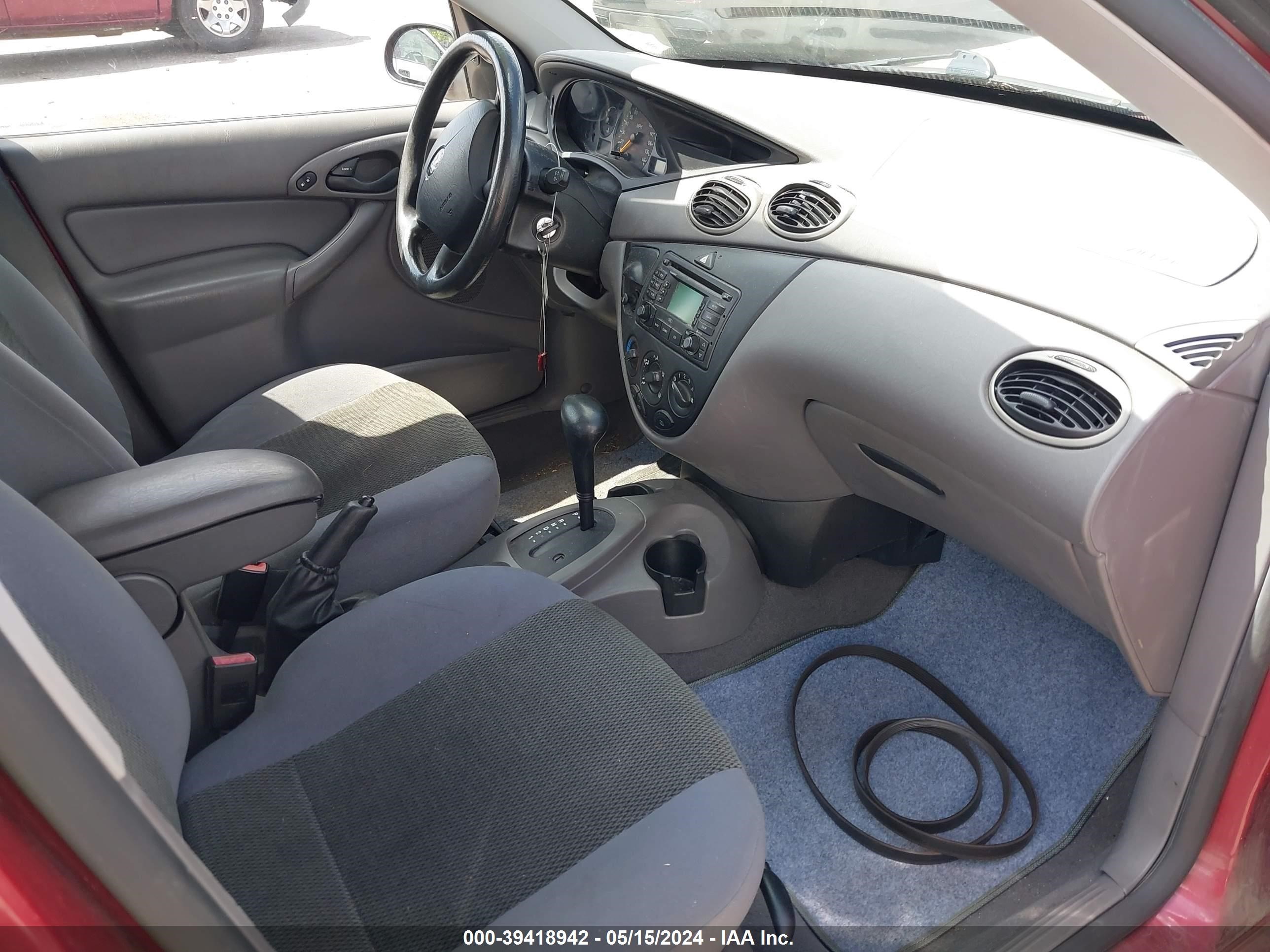 Photo 4 VIN: 1FAFP34314W112035 - FORD FOCUS 