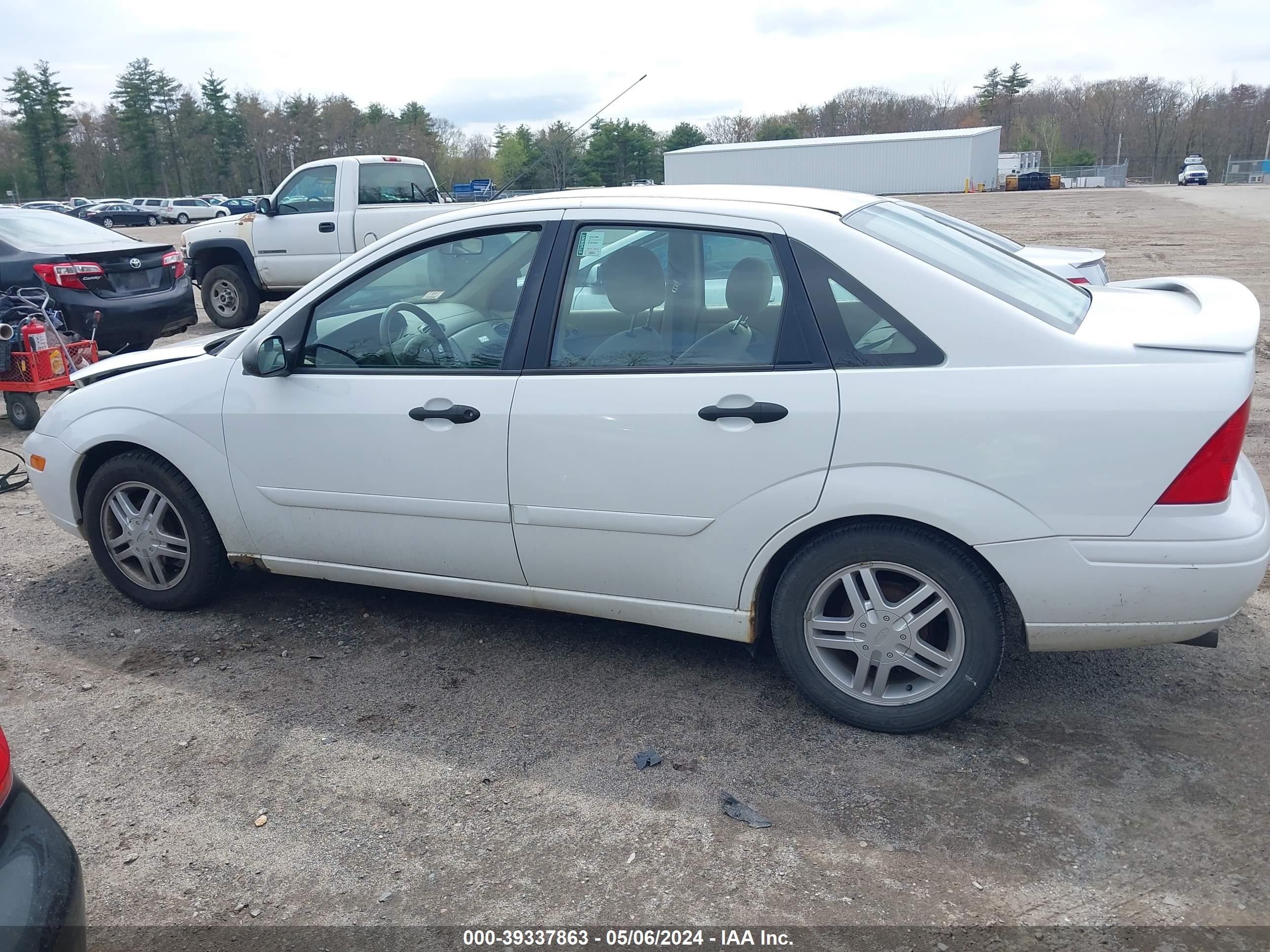 Photo 14 VIN: 1FAFP34321W211541 - FORD FOCUS 