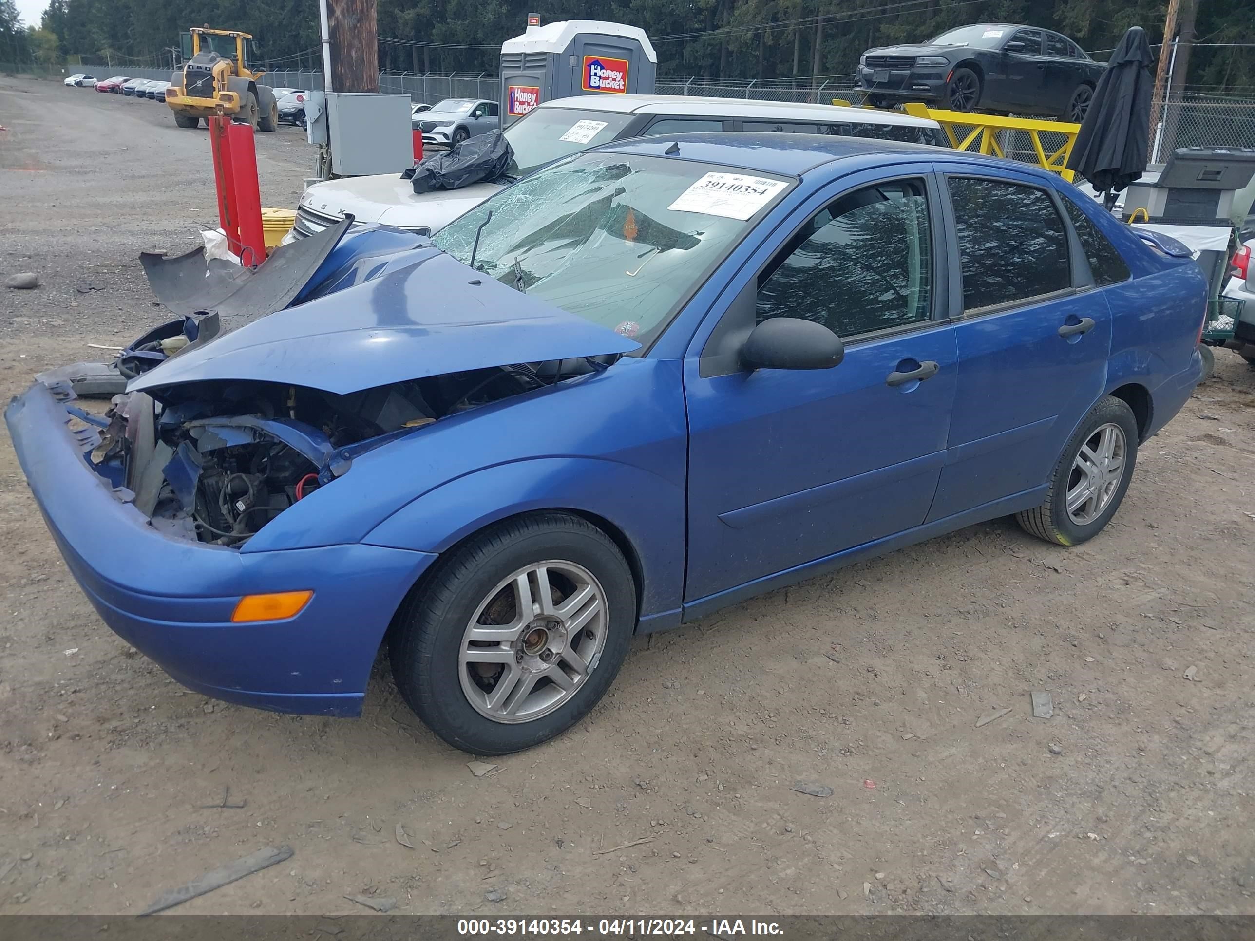 Photo 1 VIN: 1FAFP34332W204308 - FORD FOCUS 