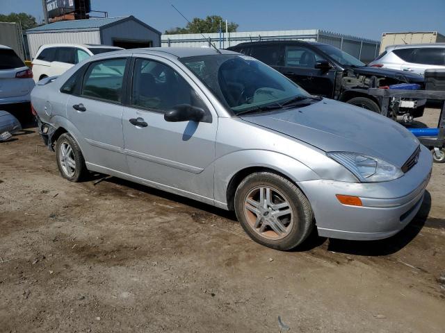 Photo 3 VIN: 1FAFP3433YW114326 - FORD FOCUS SE 