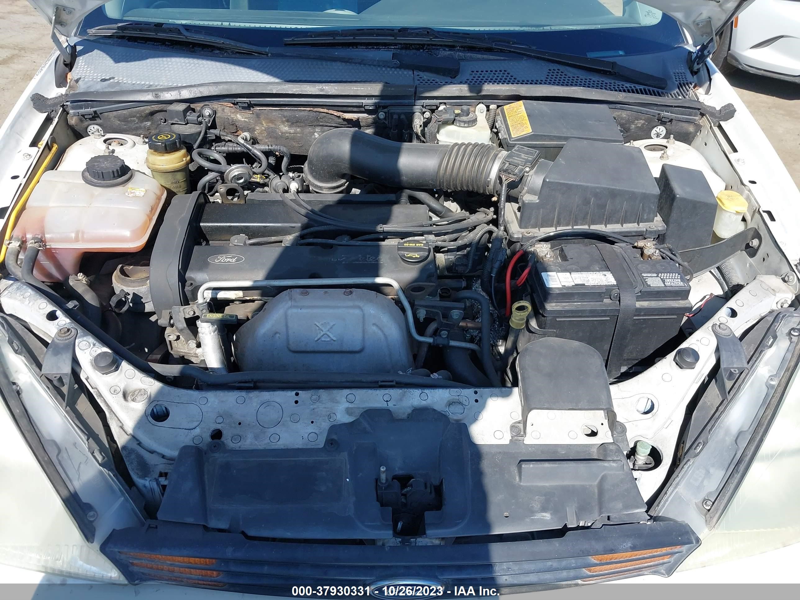 Photo 9 VIN: 1FAFP34382W320538 - FORD FOCUS 