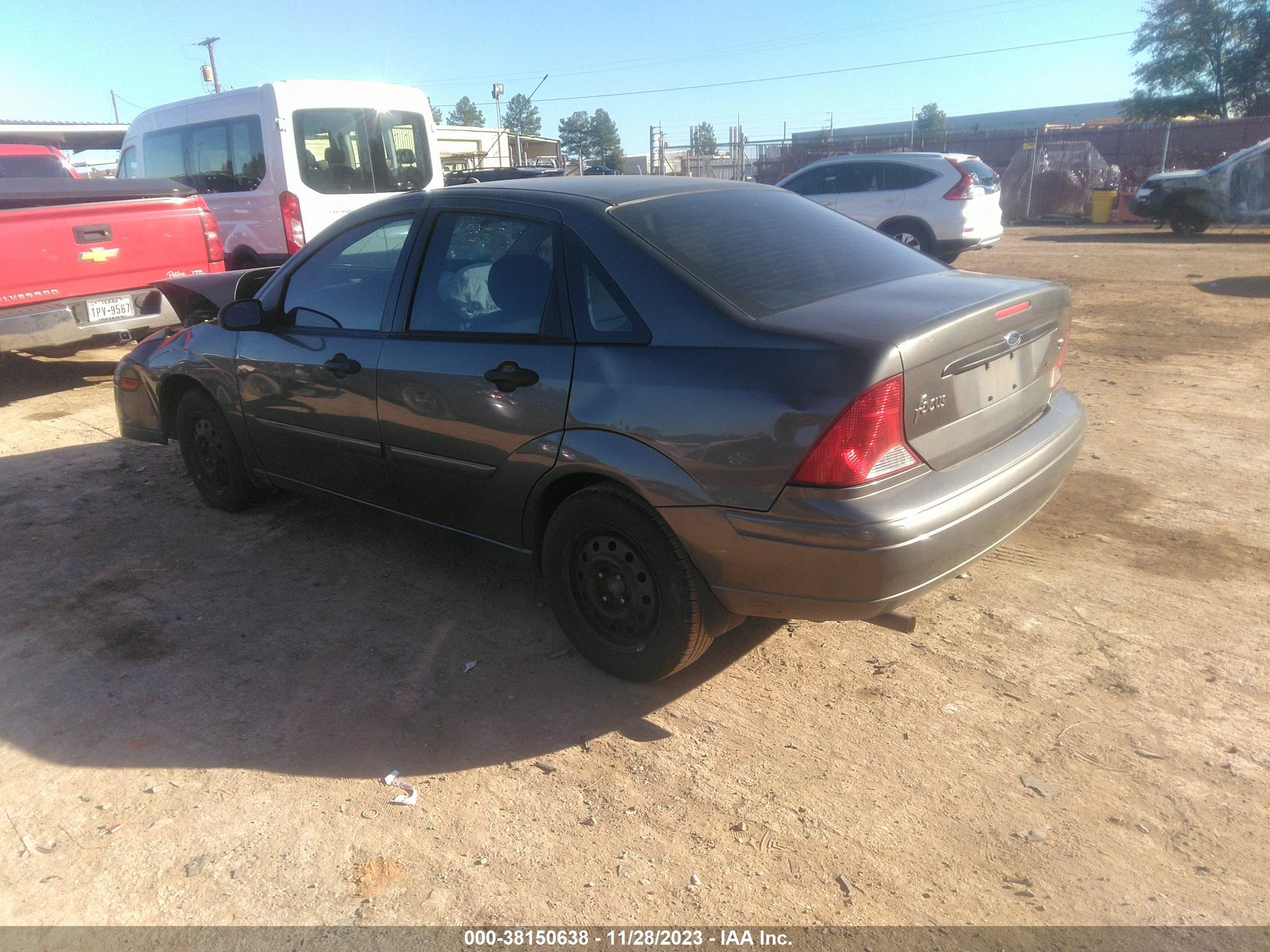 Photo 2 VIN: 1FAFP34384W143458 - FORD FOCUS 