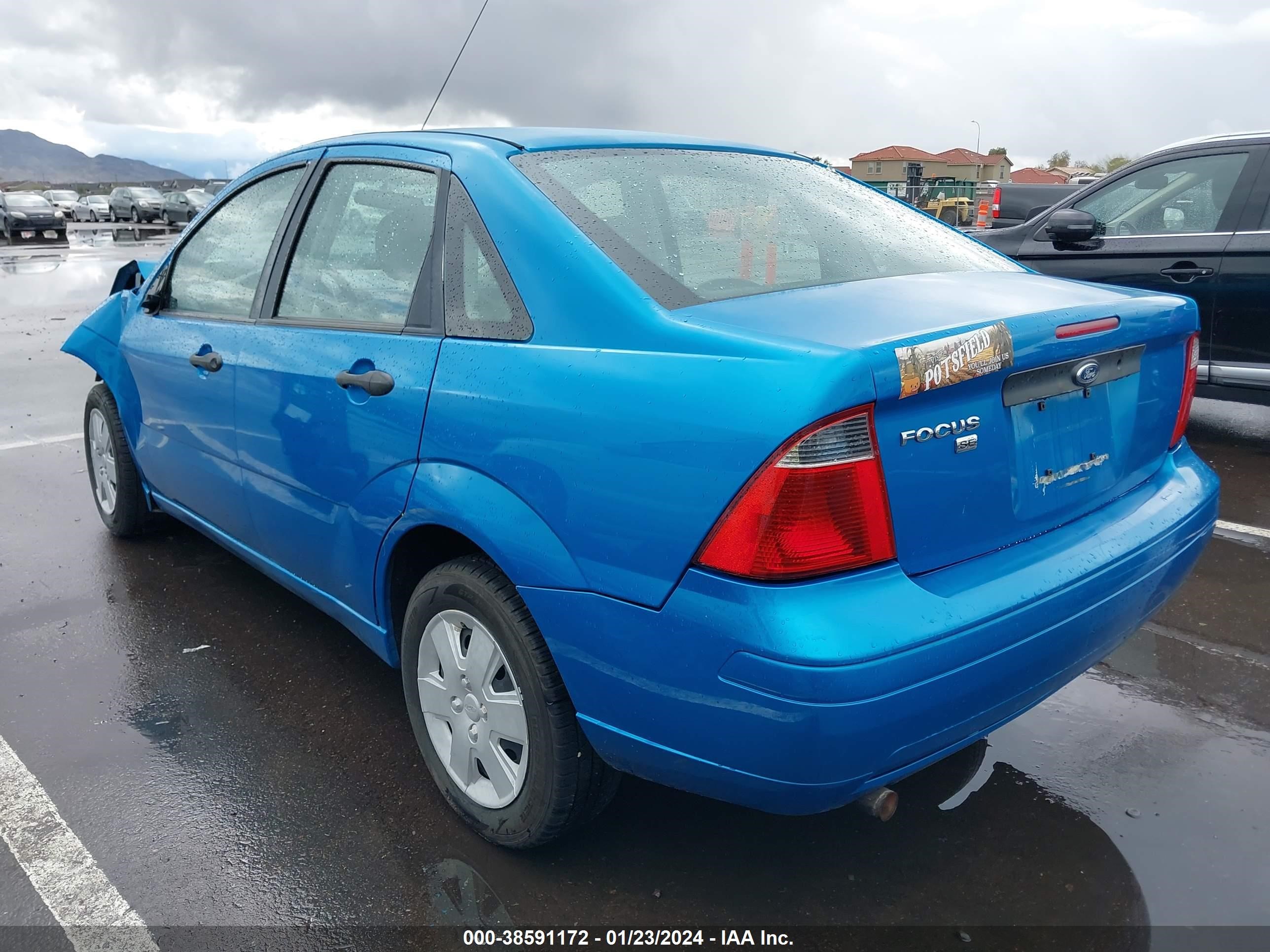 Photo 2 VIN: 1FAFP34N07W356796 - FORD FOCUS 