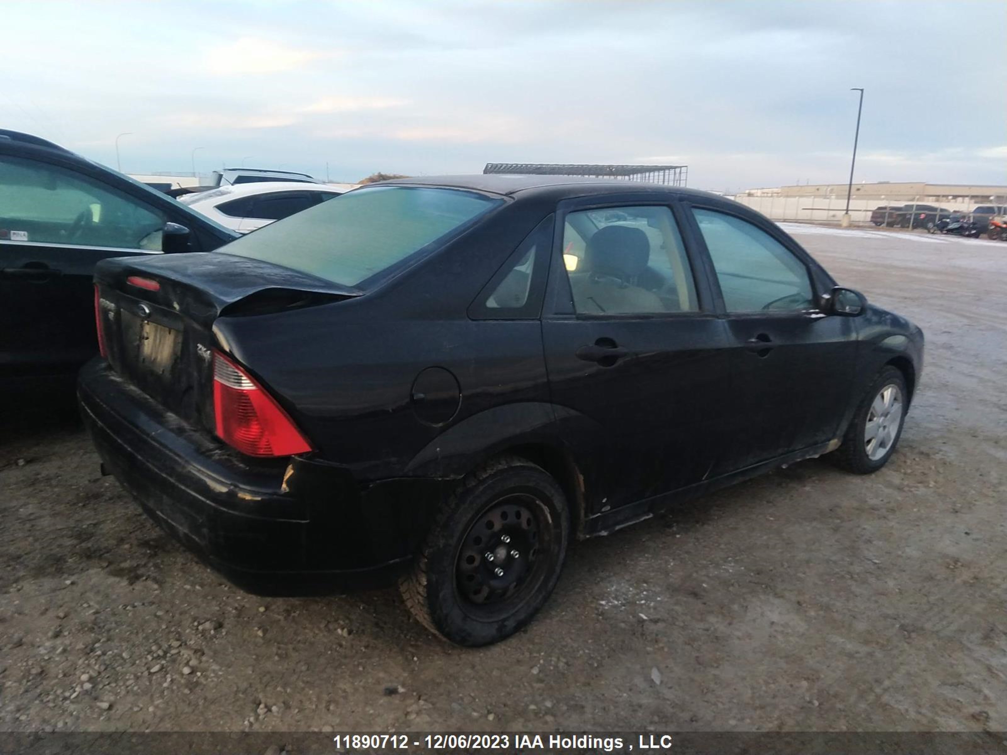 Photo 3 VIN: 1FAFP34N26W125767 - FORD FOCUS 