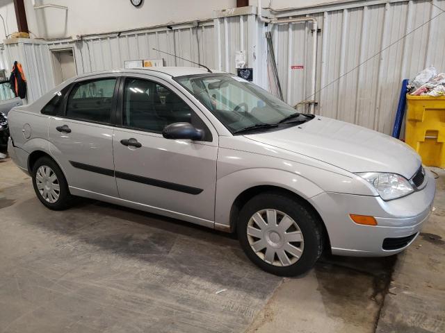 Photo 3 VIN: 1FAFP34N27W267828 - FORD FOCUS ZX4 