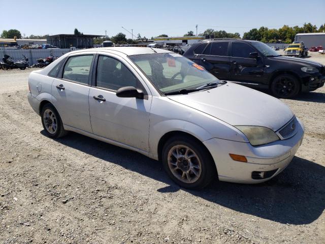 Photo 3 VIN: 1FAFP34N35W200894 - FORD FOCUS ZX4 