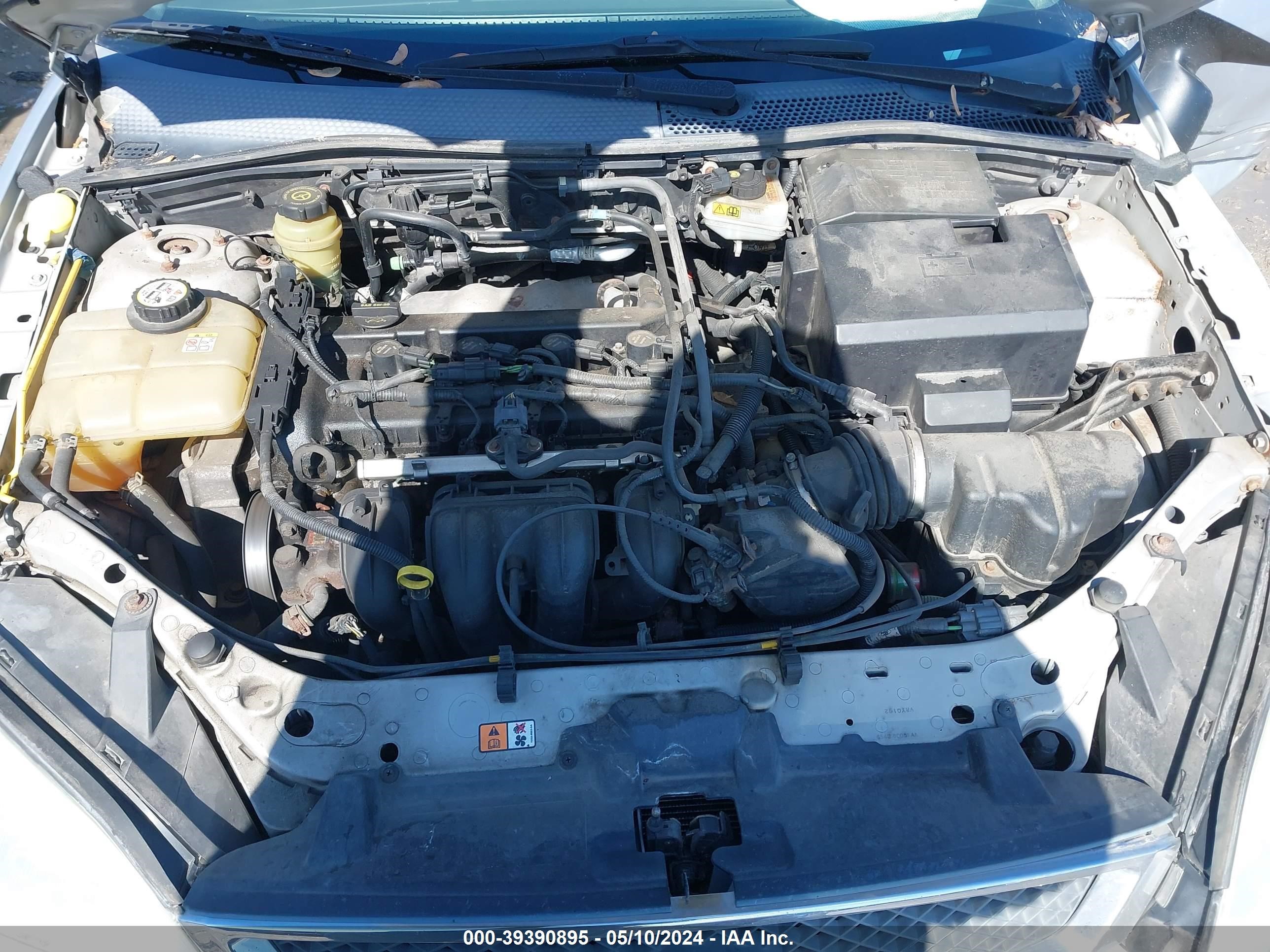 Photo 9 VIN: 1FAFP34N35W255765 - FORD FOCUS 