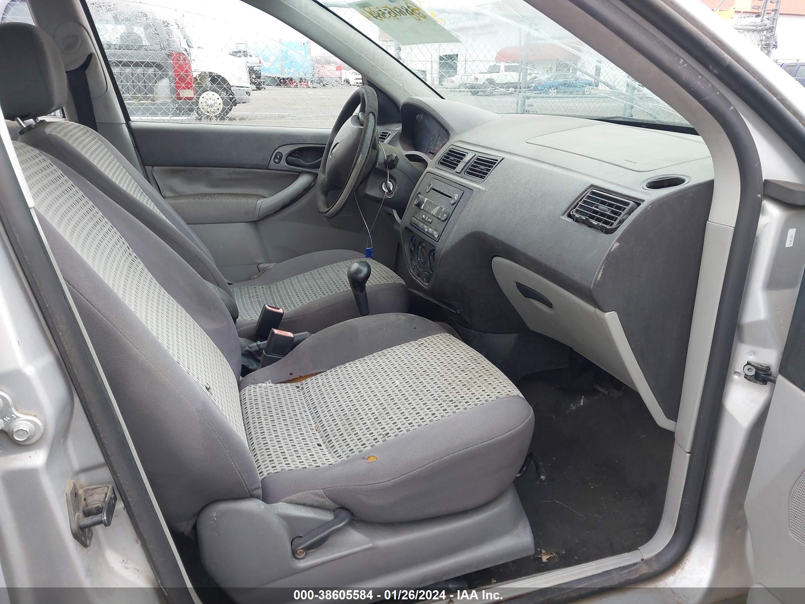 Photo 4 VIN: 1FAFP34N37W254280 - FORD FOCUS 