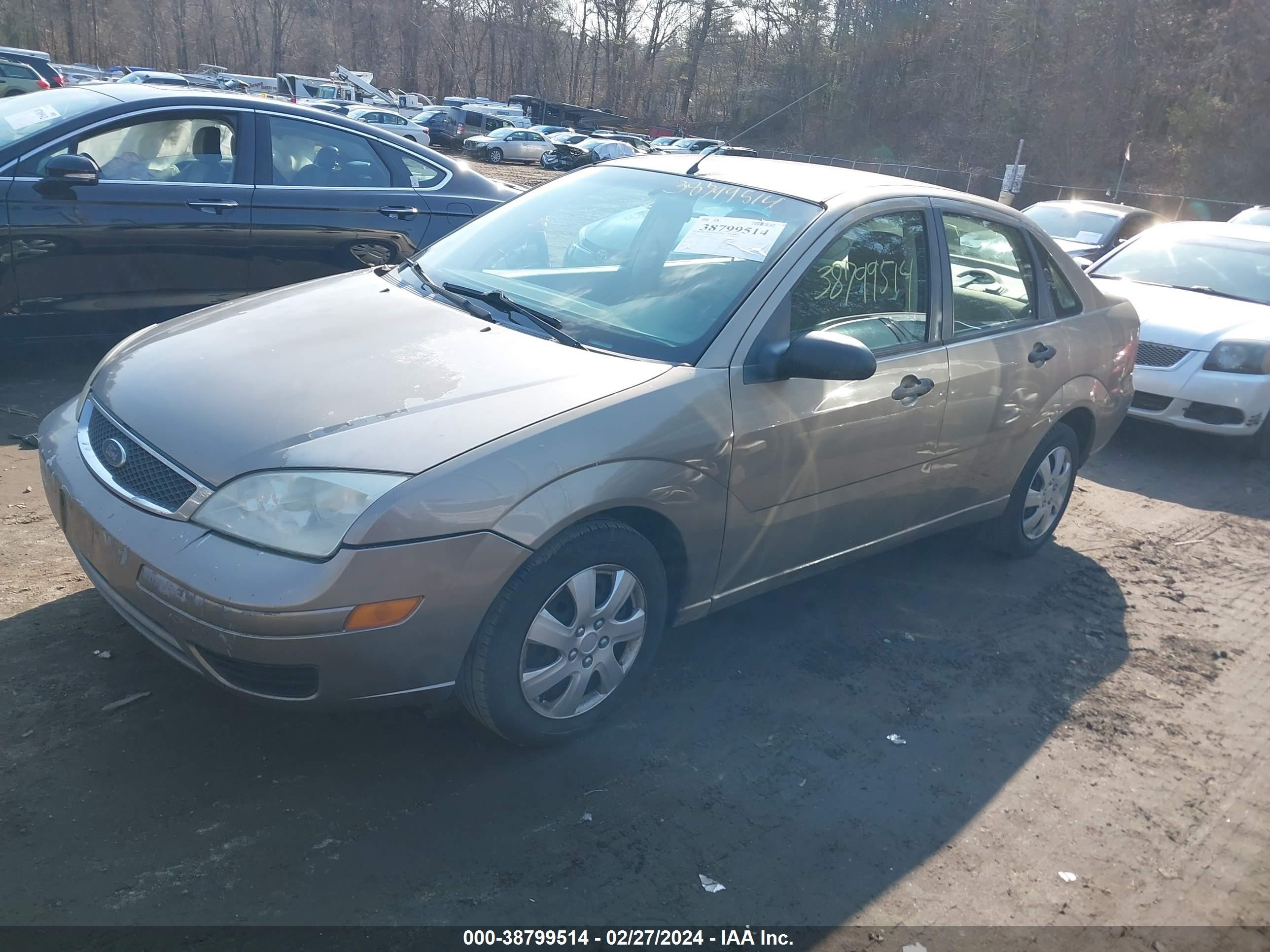 Photo 1 VIN: 1FAFP34N45W206607 - FORD FOCUS 