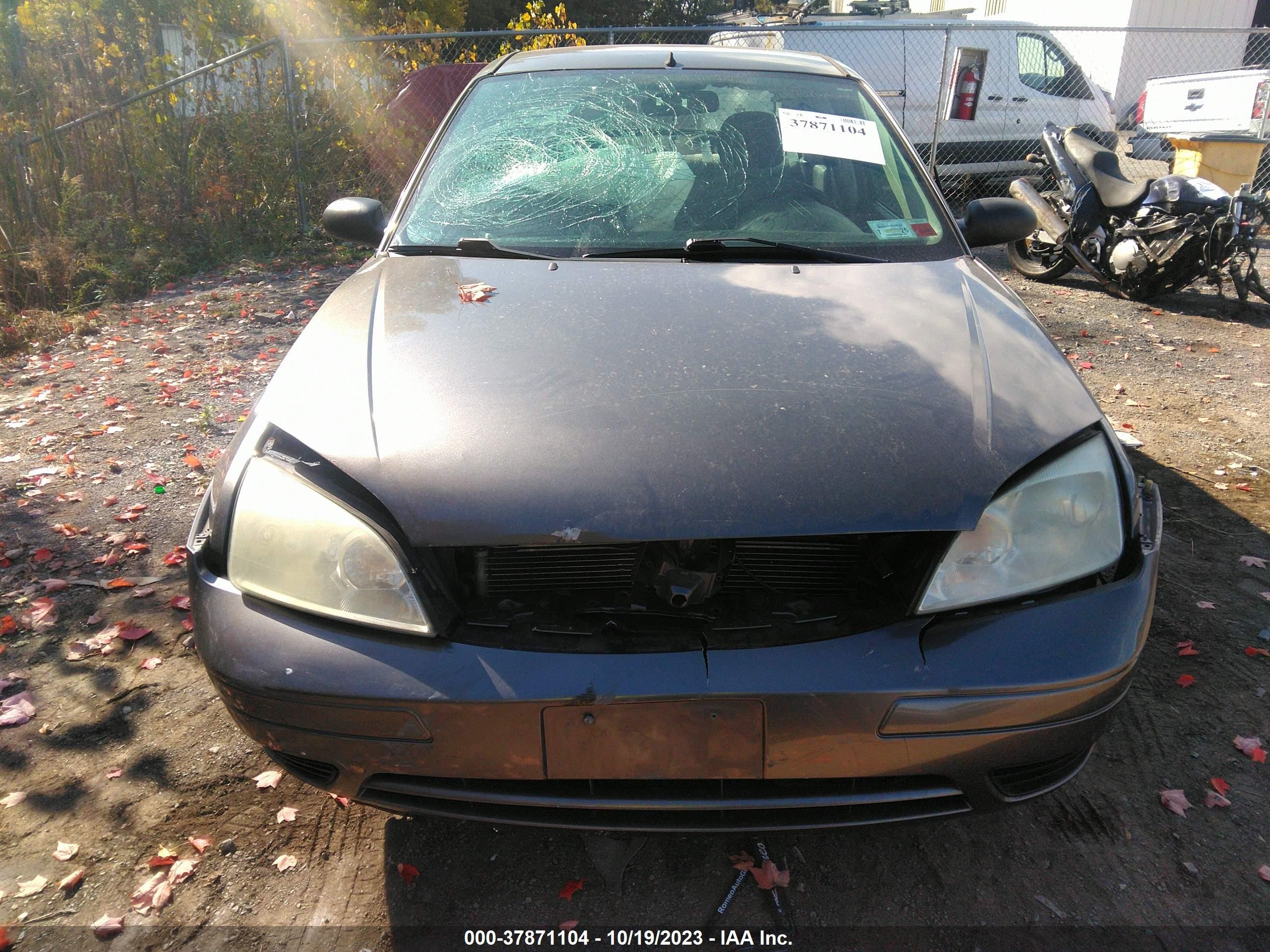 Photo 5 VIN: 1FAFP34N46W130341 - FORD FOCUS 