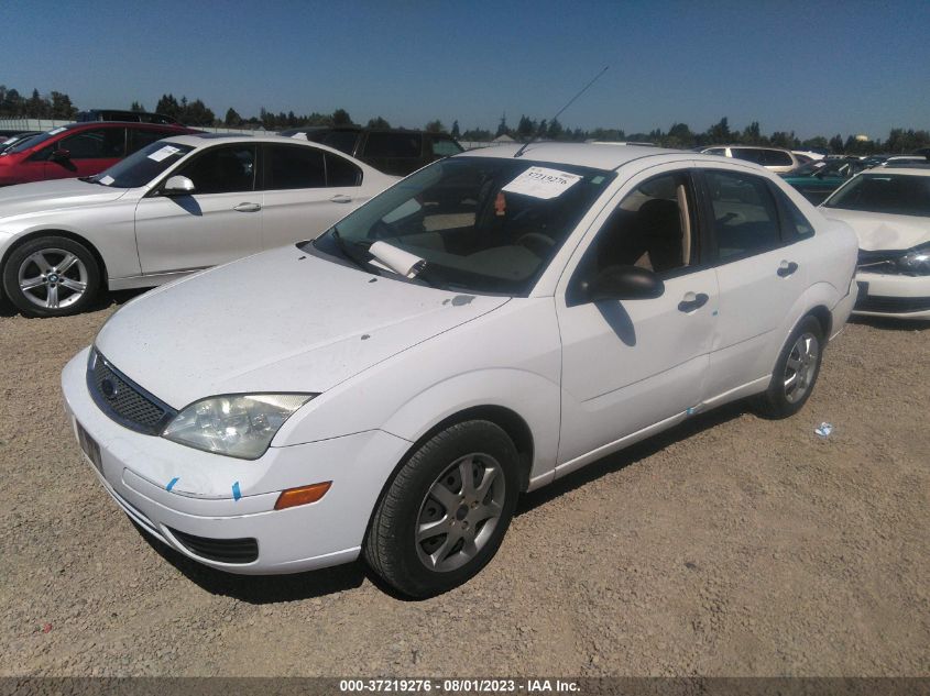 Photo 1 VIN: 1FAFP34N65W164215 - FORD FOCUS 