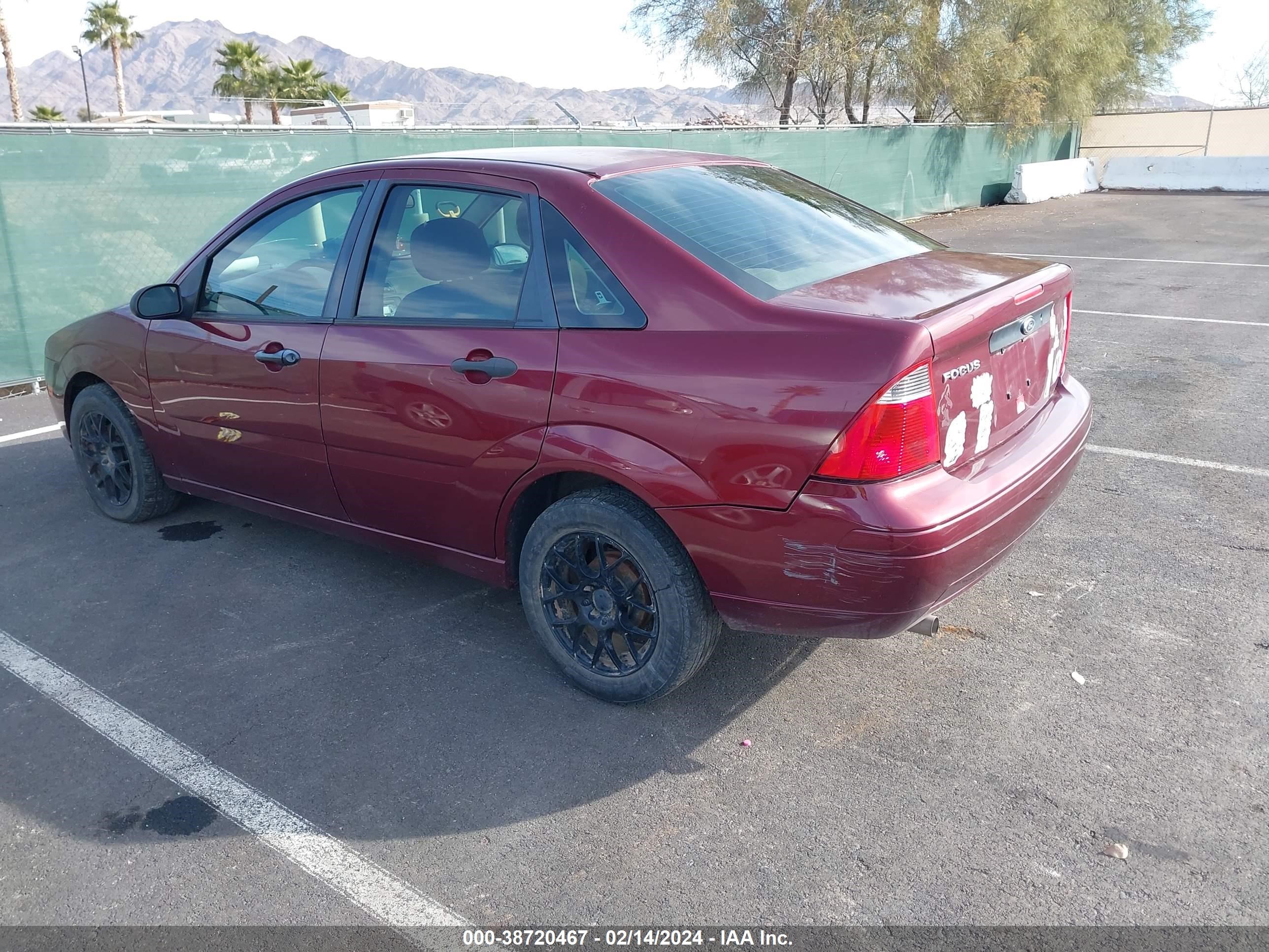 Photo 2 VIN: 1FAFP34N67W298550 - FORD FOCUS 