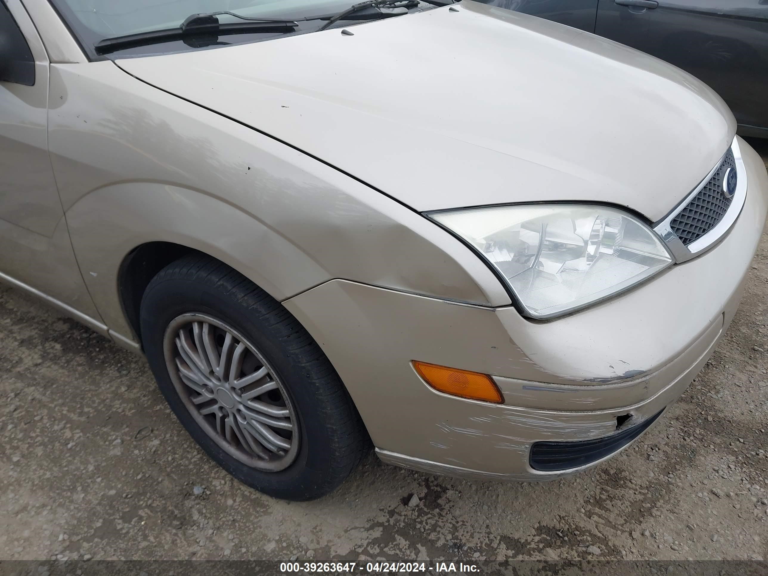 Photo 16 VIN: 1FAFP34N77W234257 - FORD FOCUS 