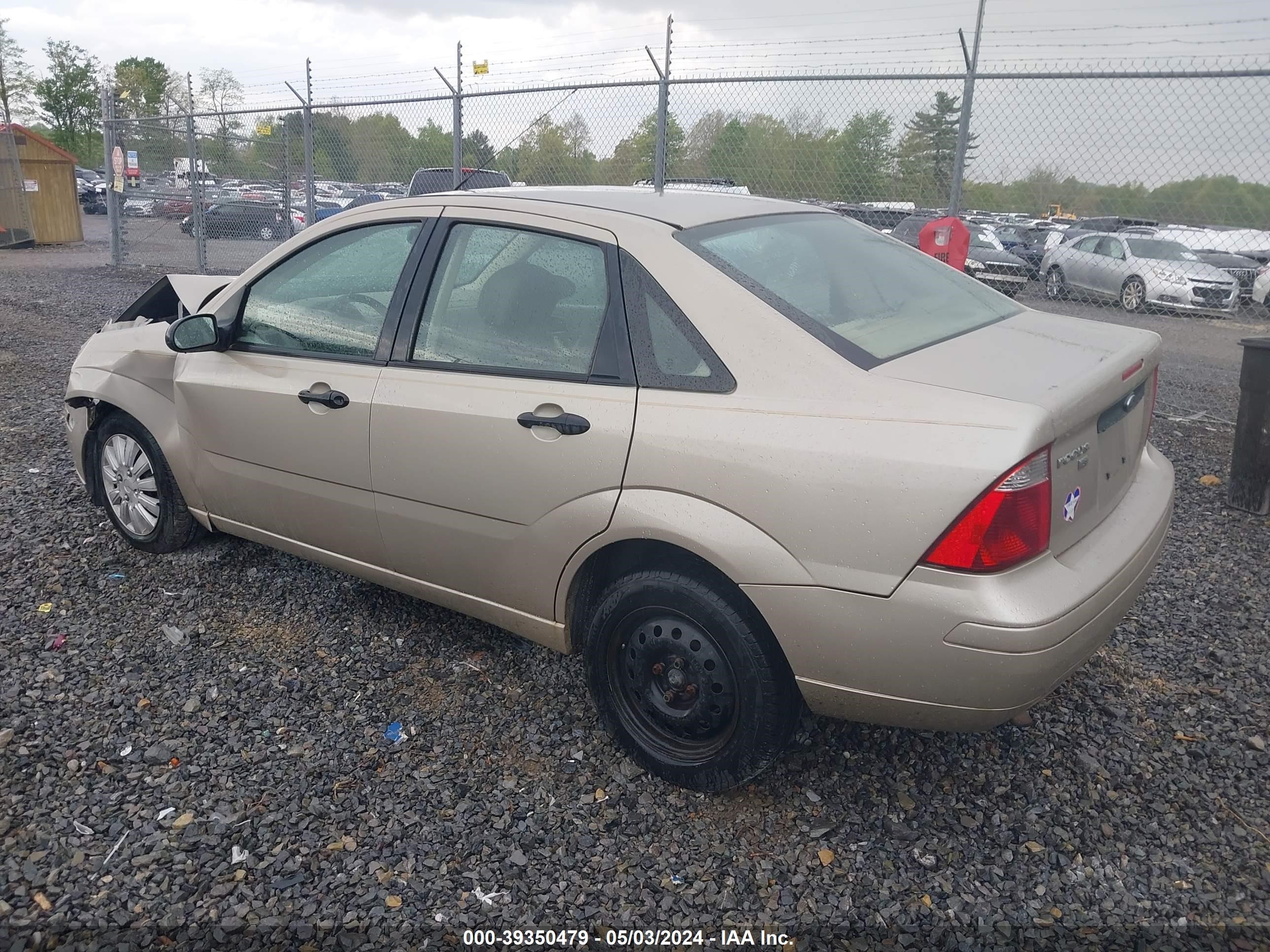 Photo 2 VIN: 1FAFP34N87W173503 - FORD FOCUS 