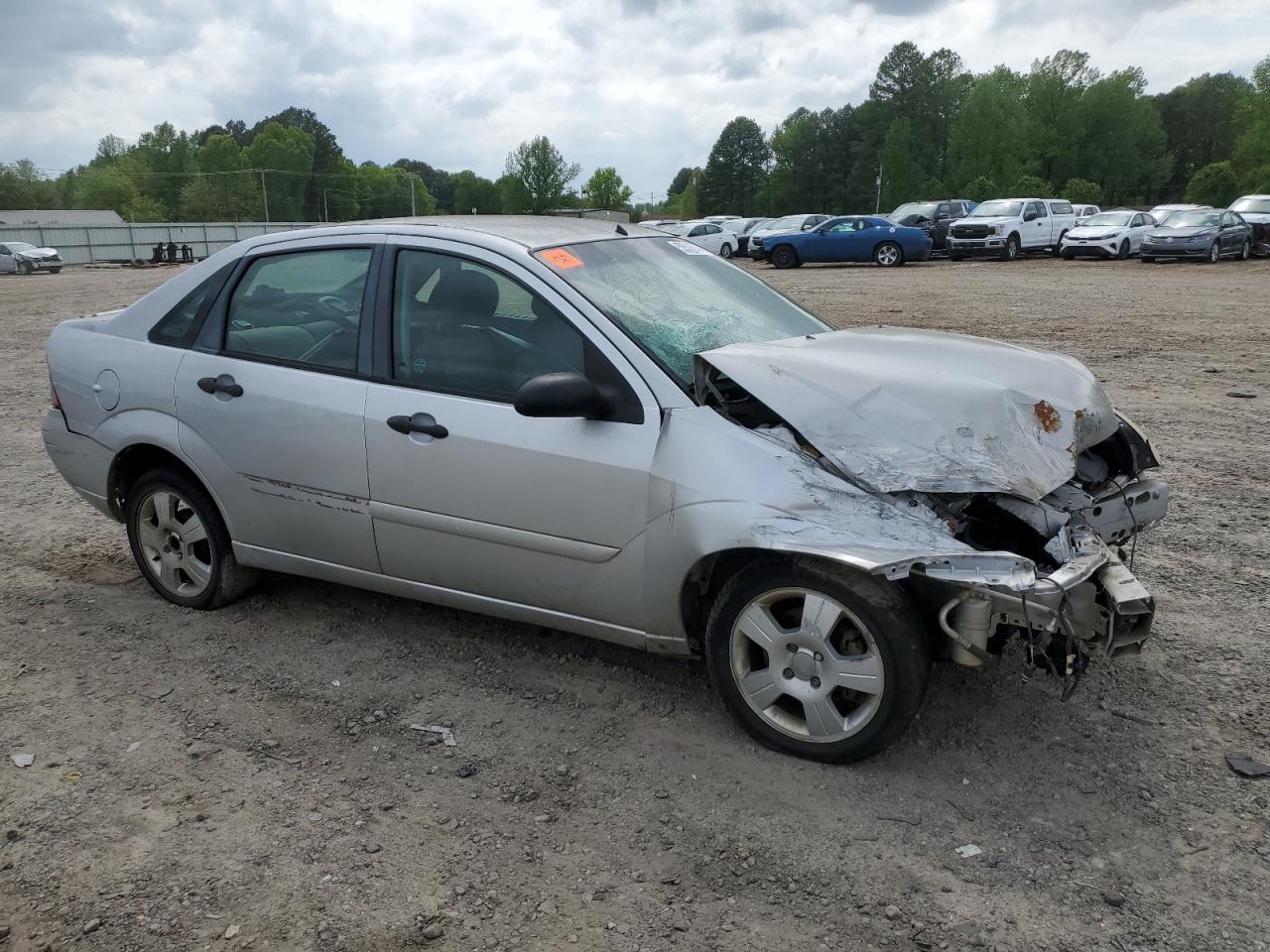 Photo 3 VIN: 1FAFP34N87W215782 - FORD FOCUS 