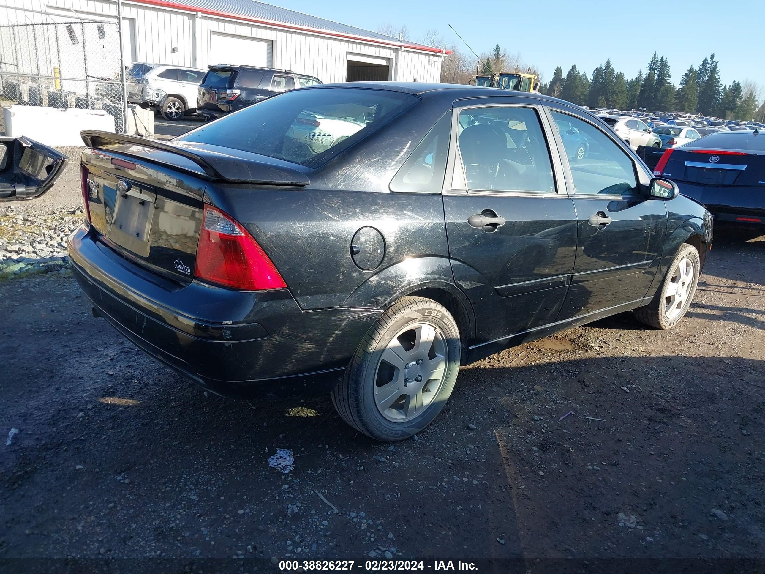 Photo 3 VIN: 1FAFP34N87W306454 - FORD FOCUS 