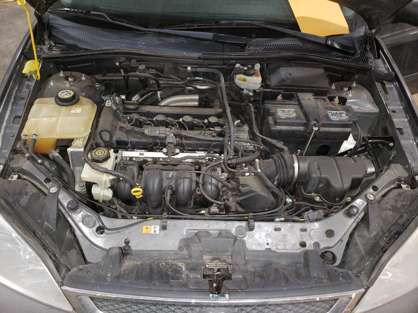 Photo 6 VIN: 1FAFP34NX7W106904 - FORD FOCUS ZX4 