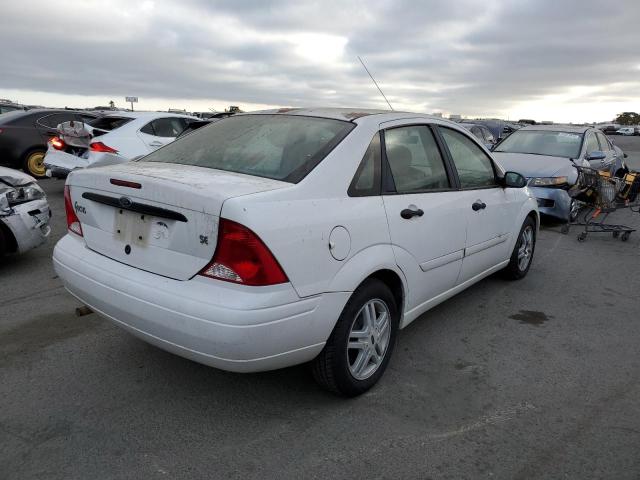 Photo 2 VIN: 1FAFP34P0YW208750 - FORD FOCUS SE 