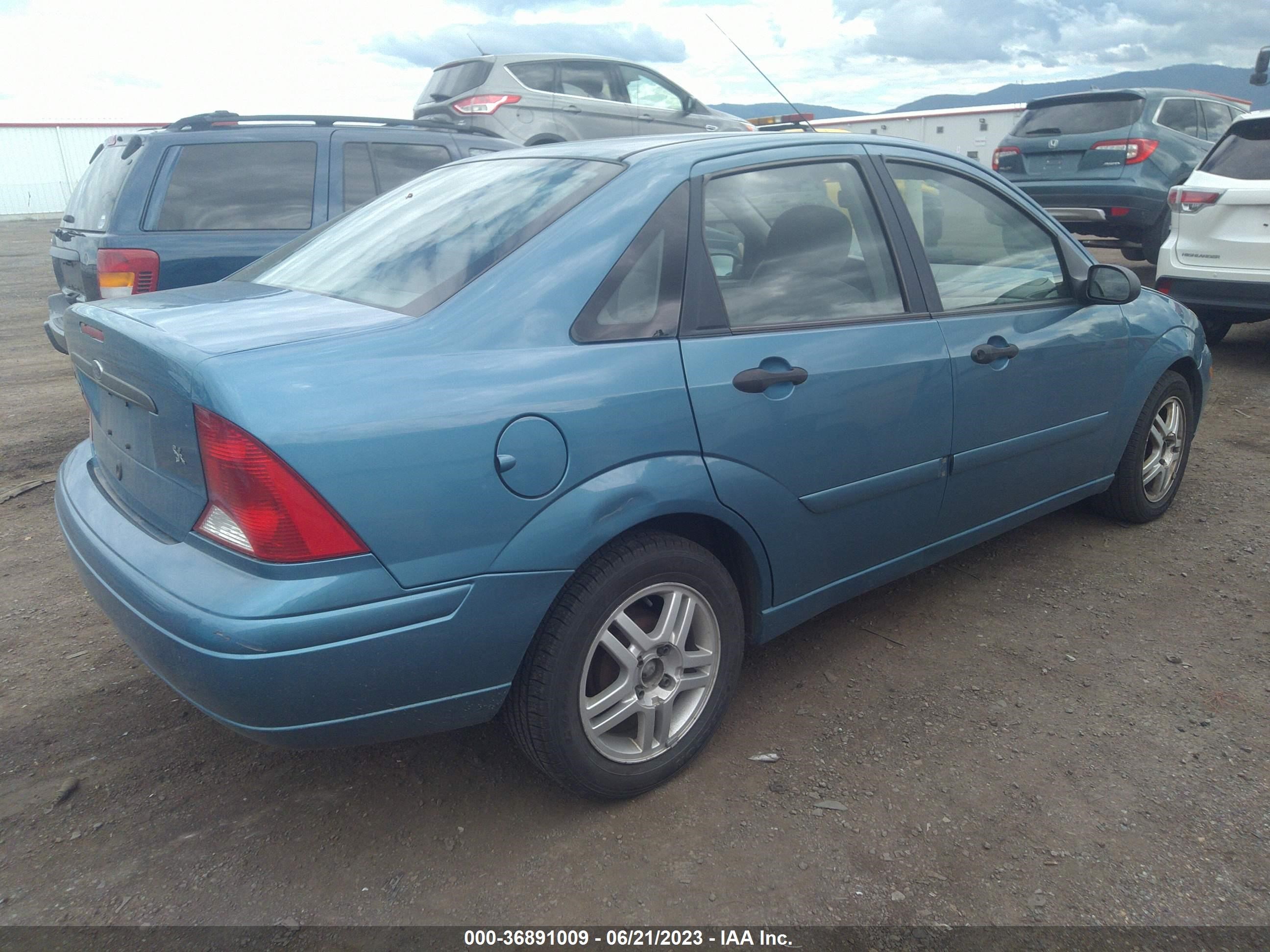 Photo 4 VIN: 1FAFP34P6YW340556 - FORD FOCUS 