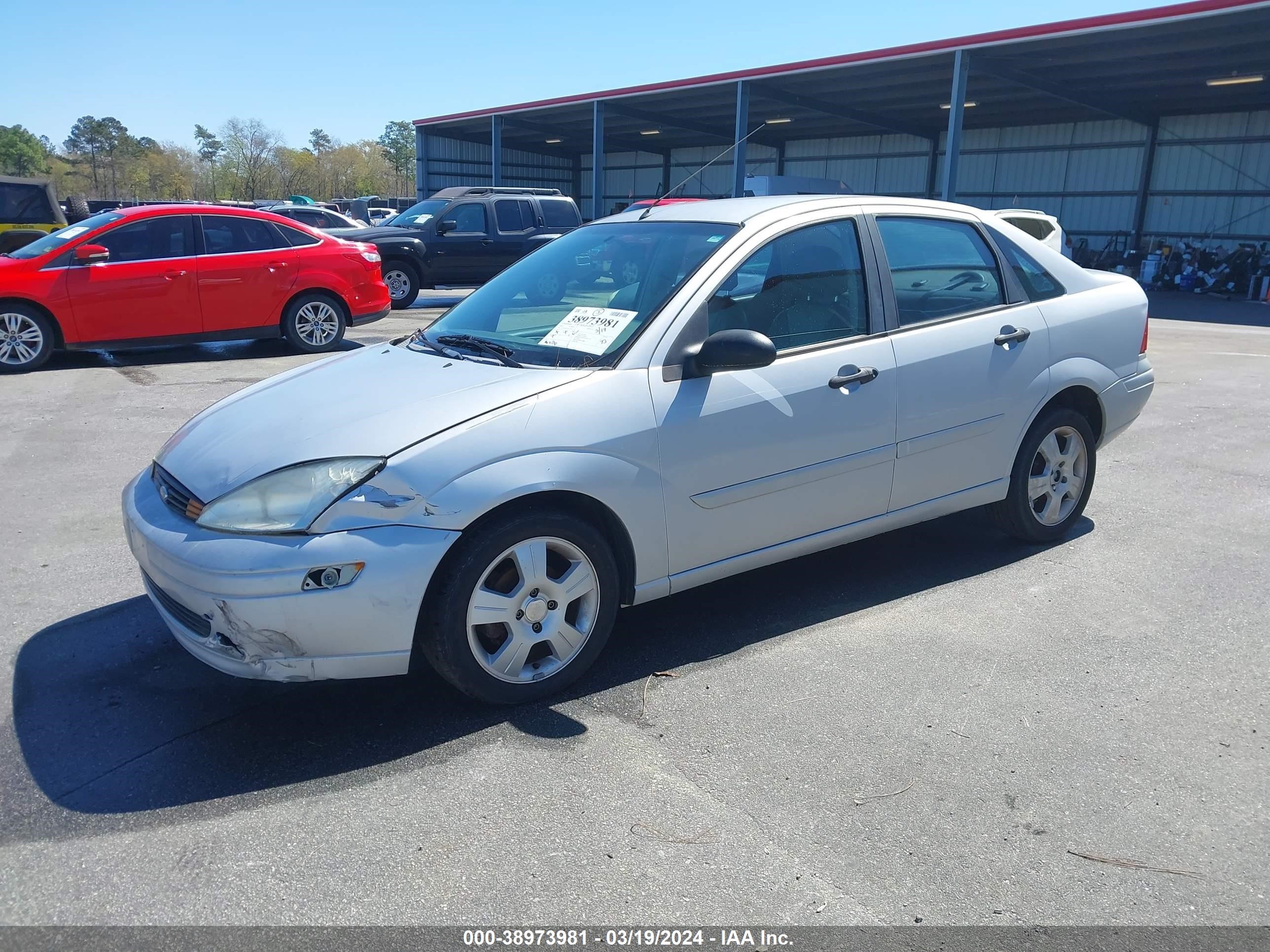 Photo 1 VIN: 1FAFP34Z93W276023 - FORD FOCUS 