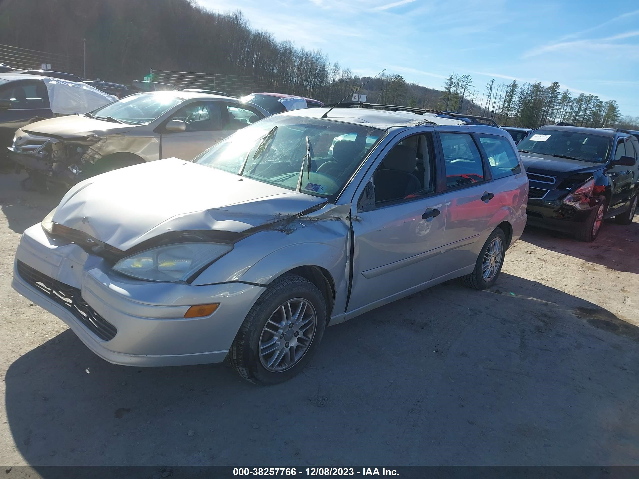 Photo 1 VIN: 1FAFP36333W150068 - FORD FOCUS 