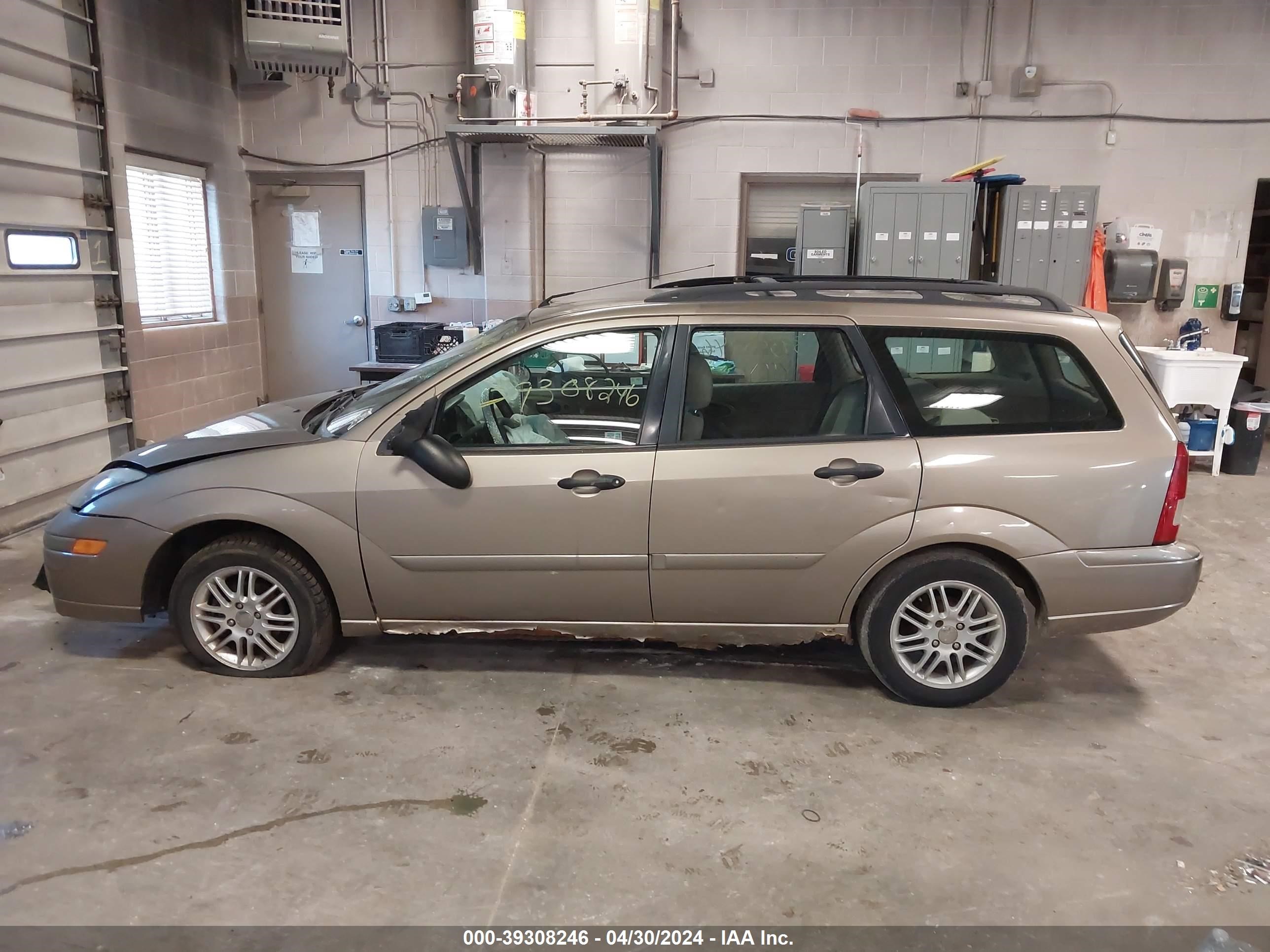 Photo 12 VIN: 1FAFP36393W213898 - FORD FOCUS 