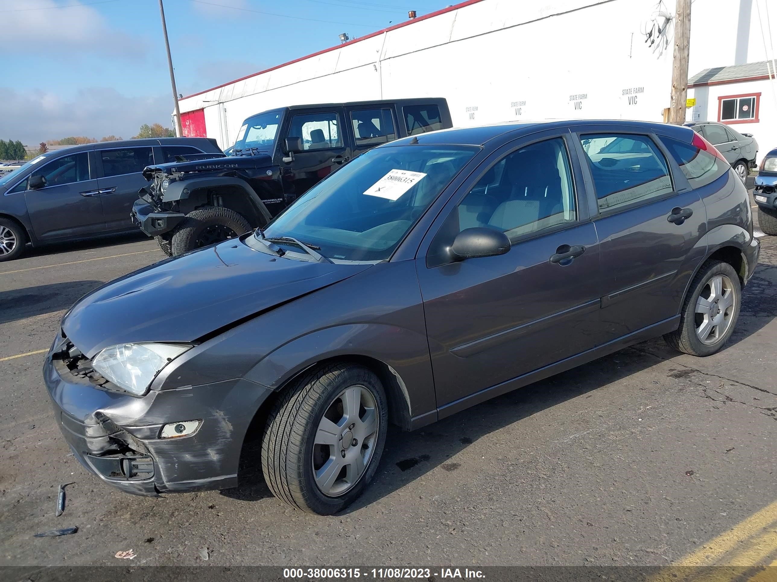 Photo 1 VIN: 1FAFP37N36W165366 - FORD FOCUS 