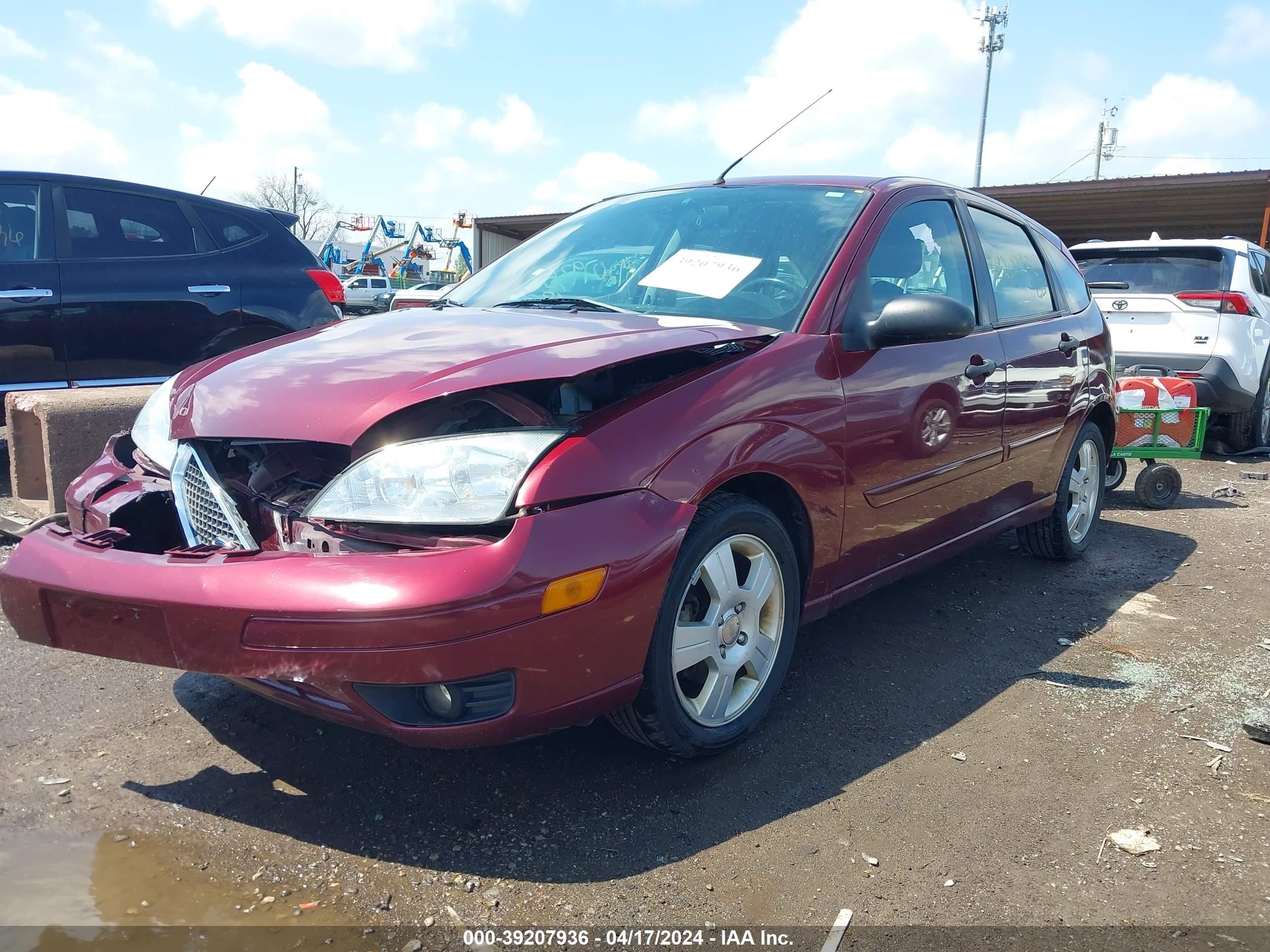 Photo 1 VIN: 1FAFP37N36W169014 - FORD FOCUS 