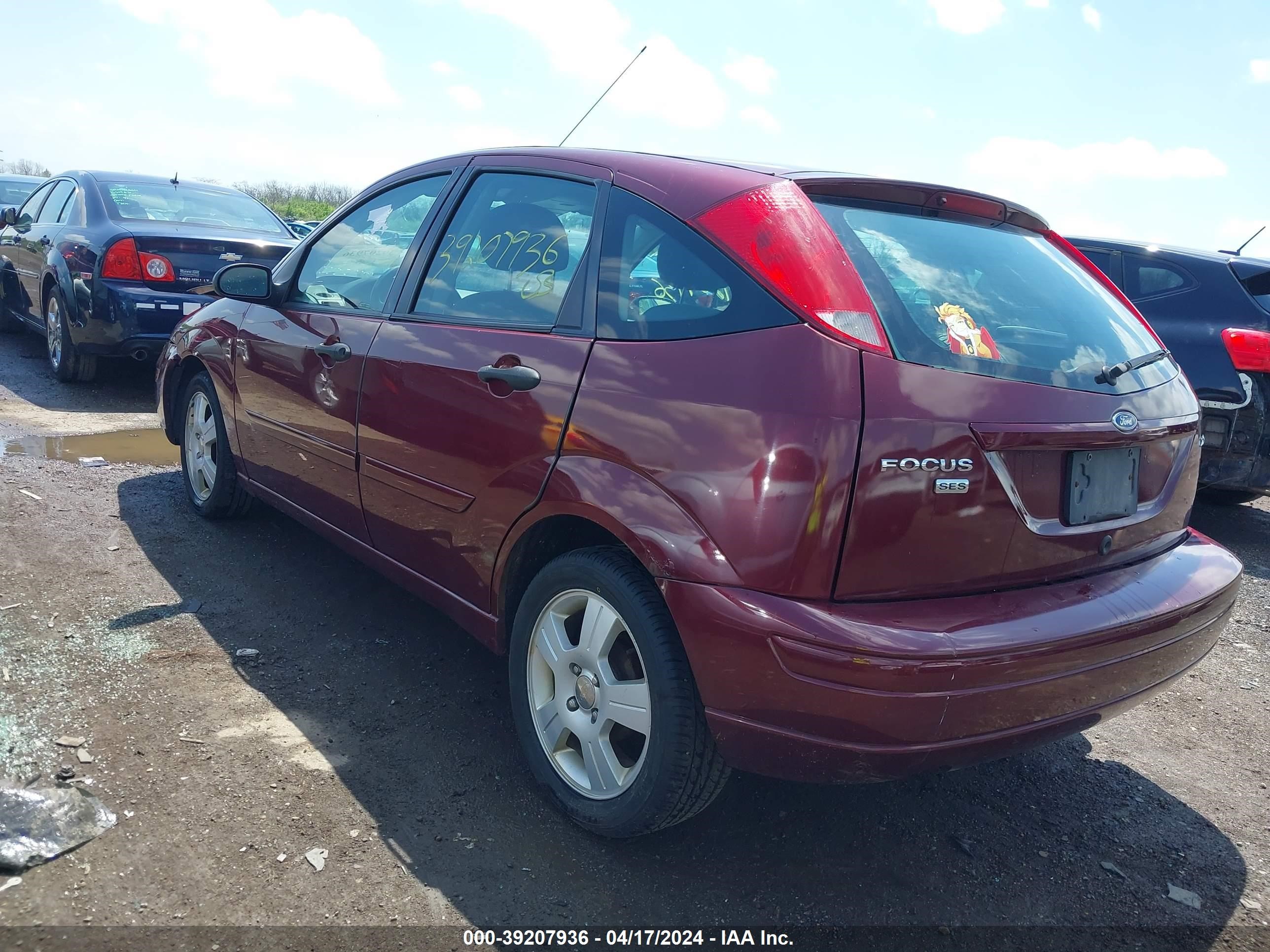 Photo 2 VIN: 1FAFP37N36W169014 - FORD FOCUS 