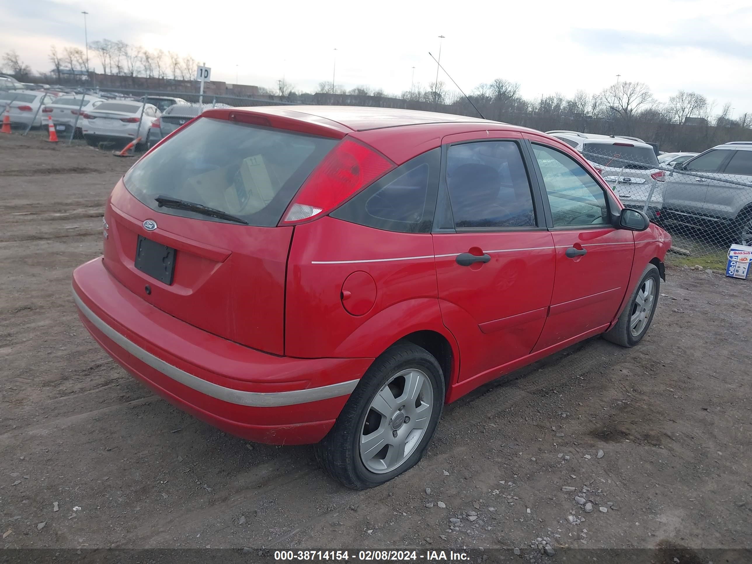 Photo 3 VIN: 1FAFP37N47W330715 - FORD FOCUS 