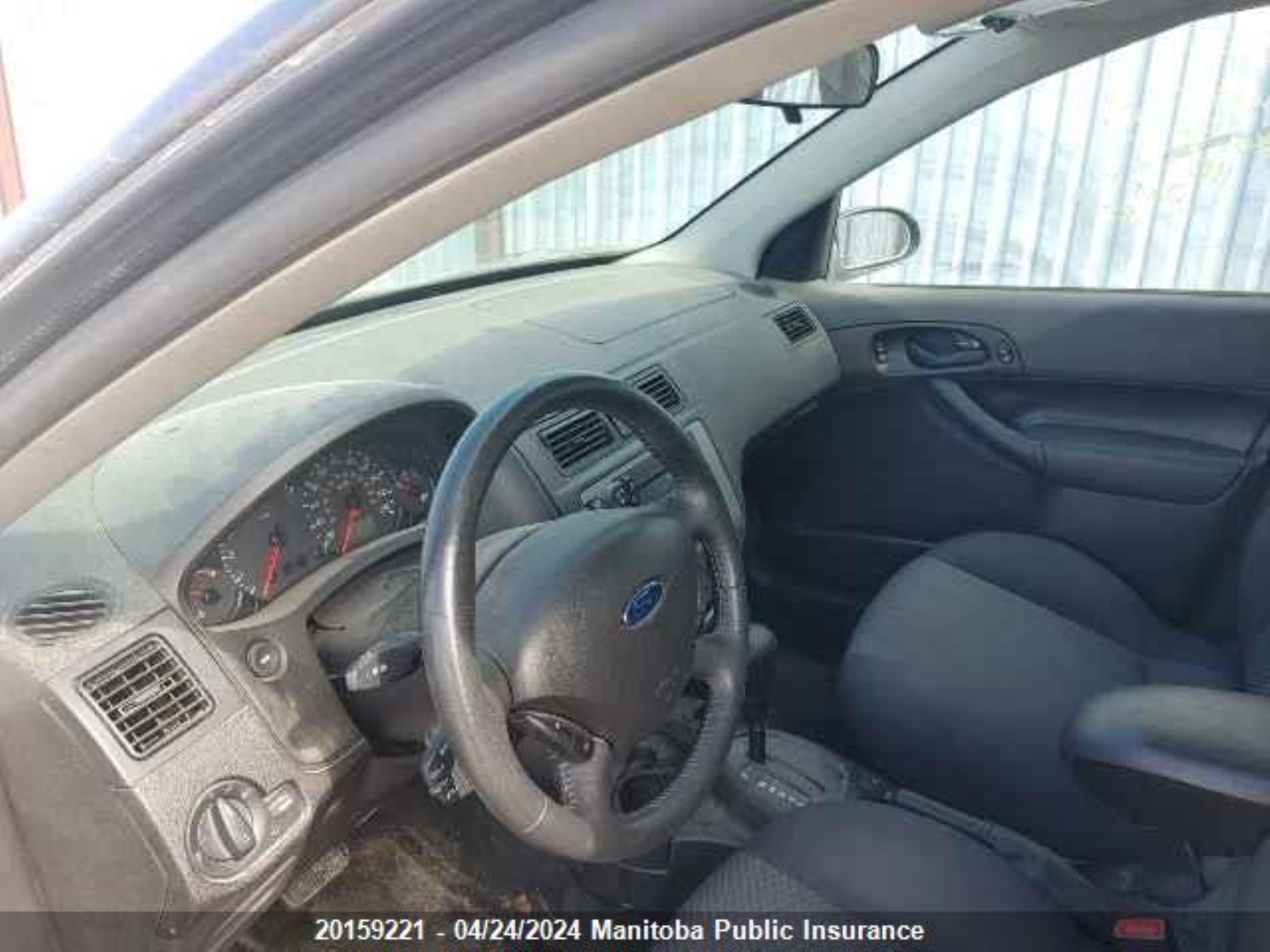 Photo 4 VIN: 1FAFP37NX7W110737 - FORD FOCUS 