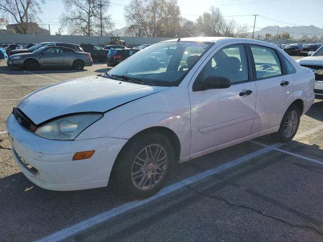 Photo 0 VIN: 1FAFP383XYW400555 - FORD FOCUS 