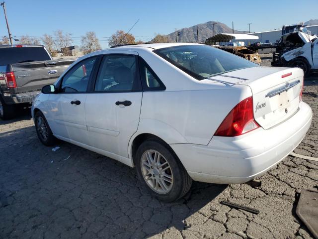 Photo 1 VIN: 1FAFP383XYW400555 - FORD FOCUS 