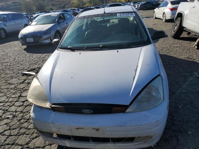 Photo 4 VIN: 1FAFP383XYW400555 - FORD FOCUS 