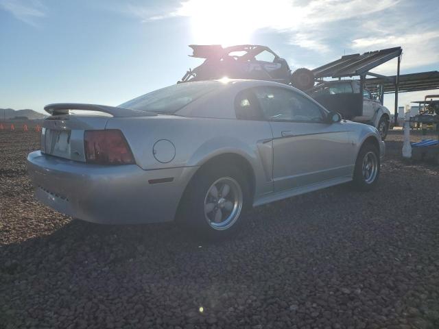 Photo 2 VIN: 1FAFP4040YF267136 - FORD MUSTANG 