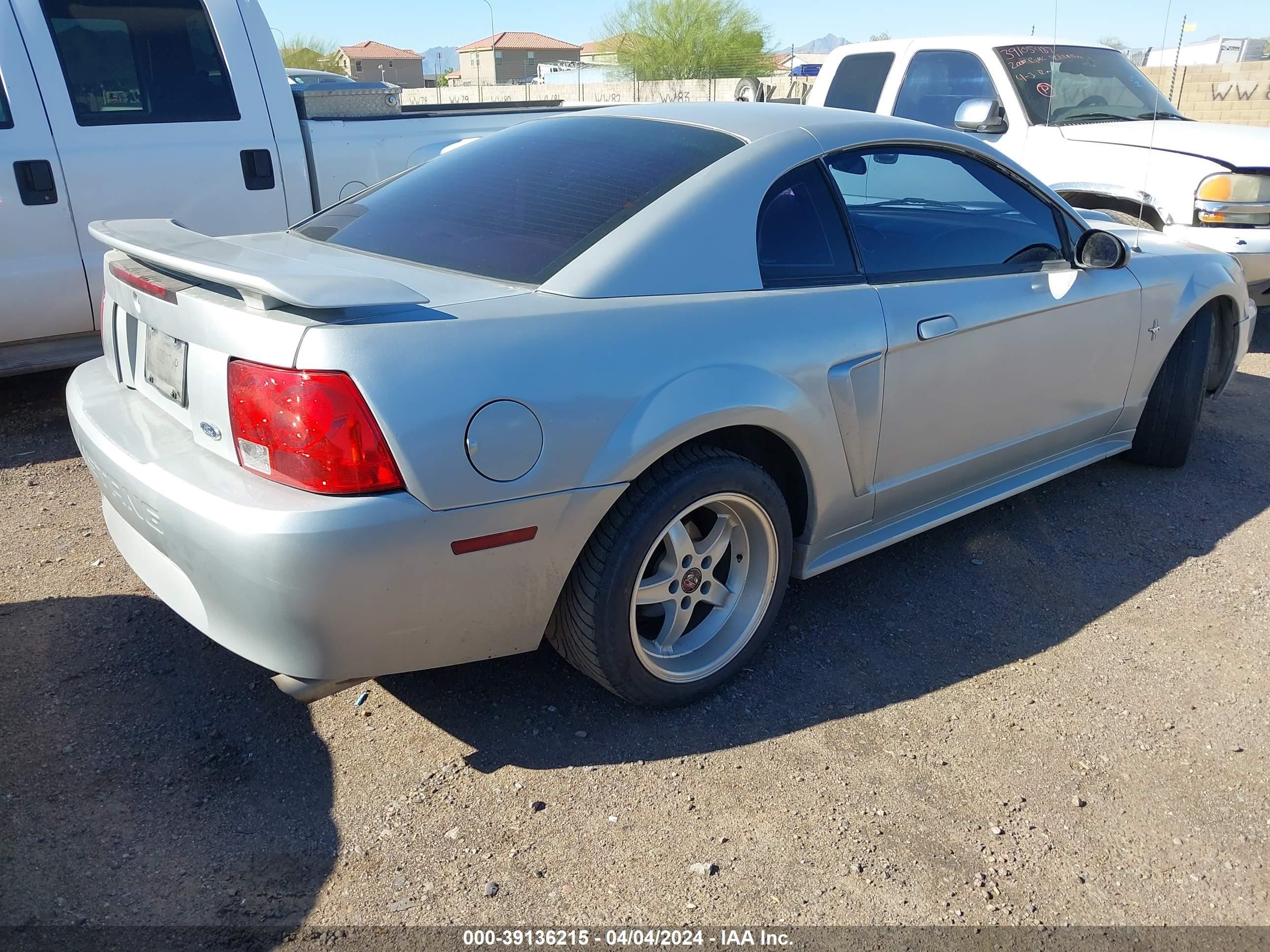 Photo 3 VIN: 1FAFP40433F431990 - FORD MUSTANG 