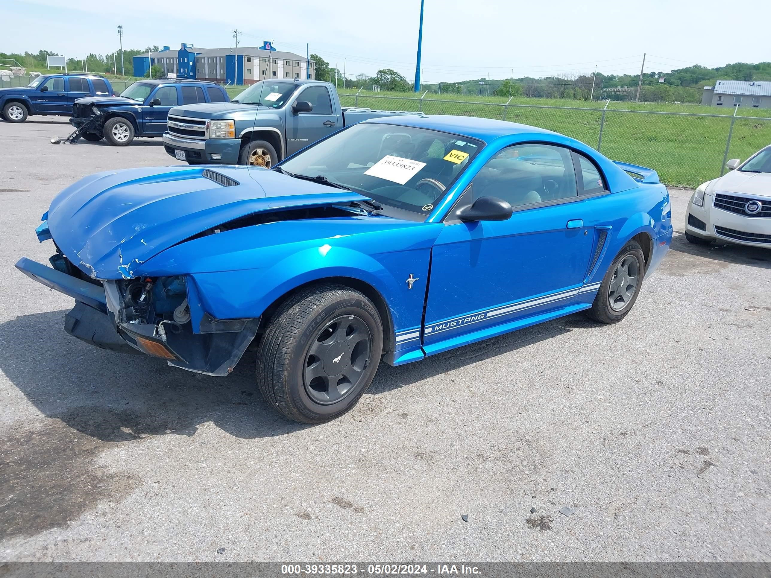 Photo 1 VIN: 1FAFP4043YF196000 - FORD MUSTANG 