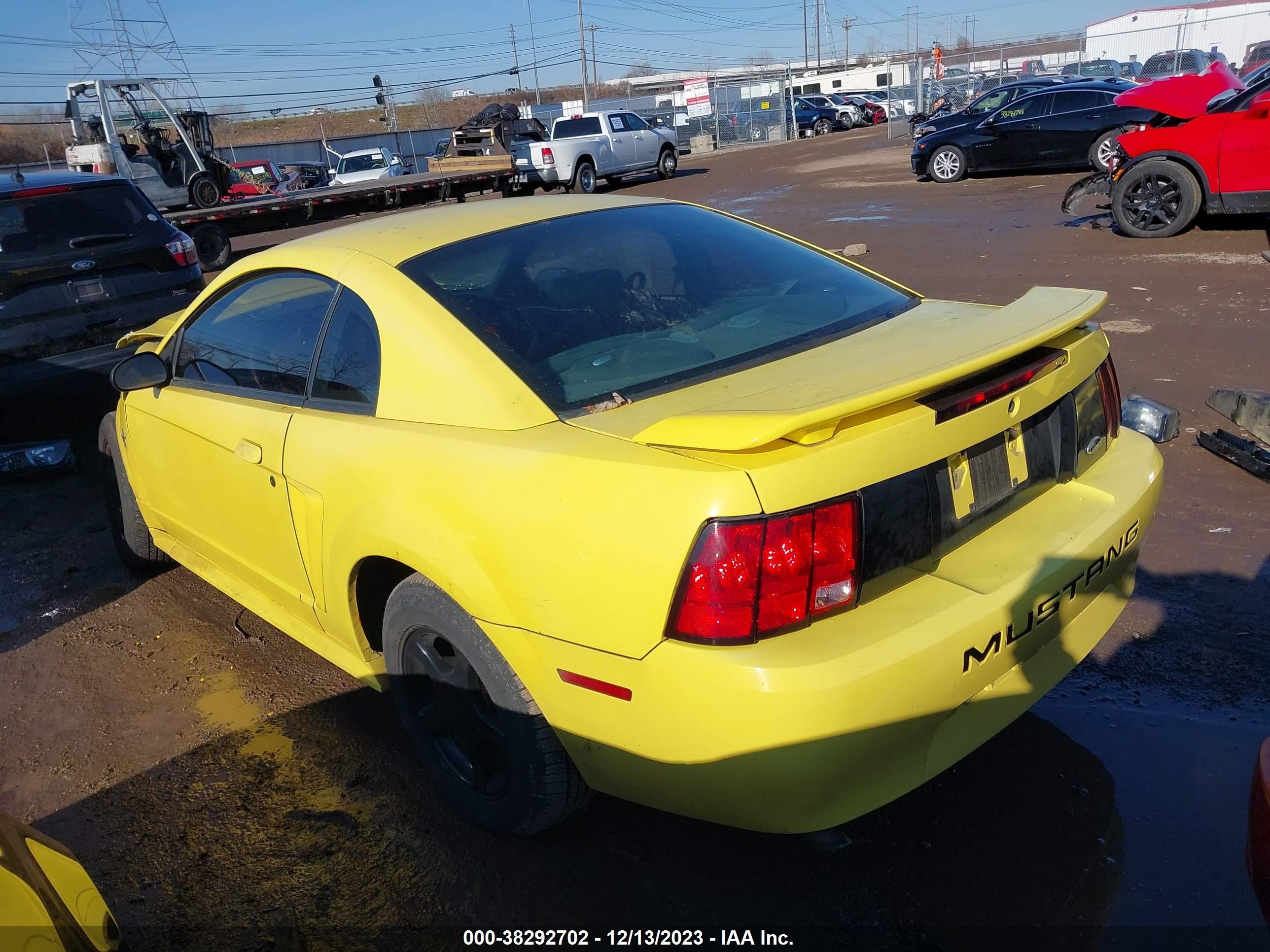 Photo 2 VIN: 1FAFP40441F216969 - FORD MUSTANG 