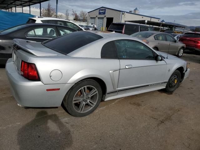 Photo 2 VIN: 1FAFP4044YF144844 - FORD MUSTANG 